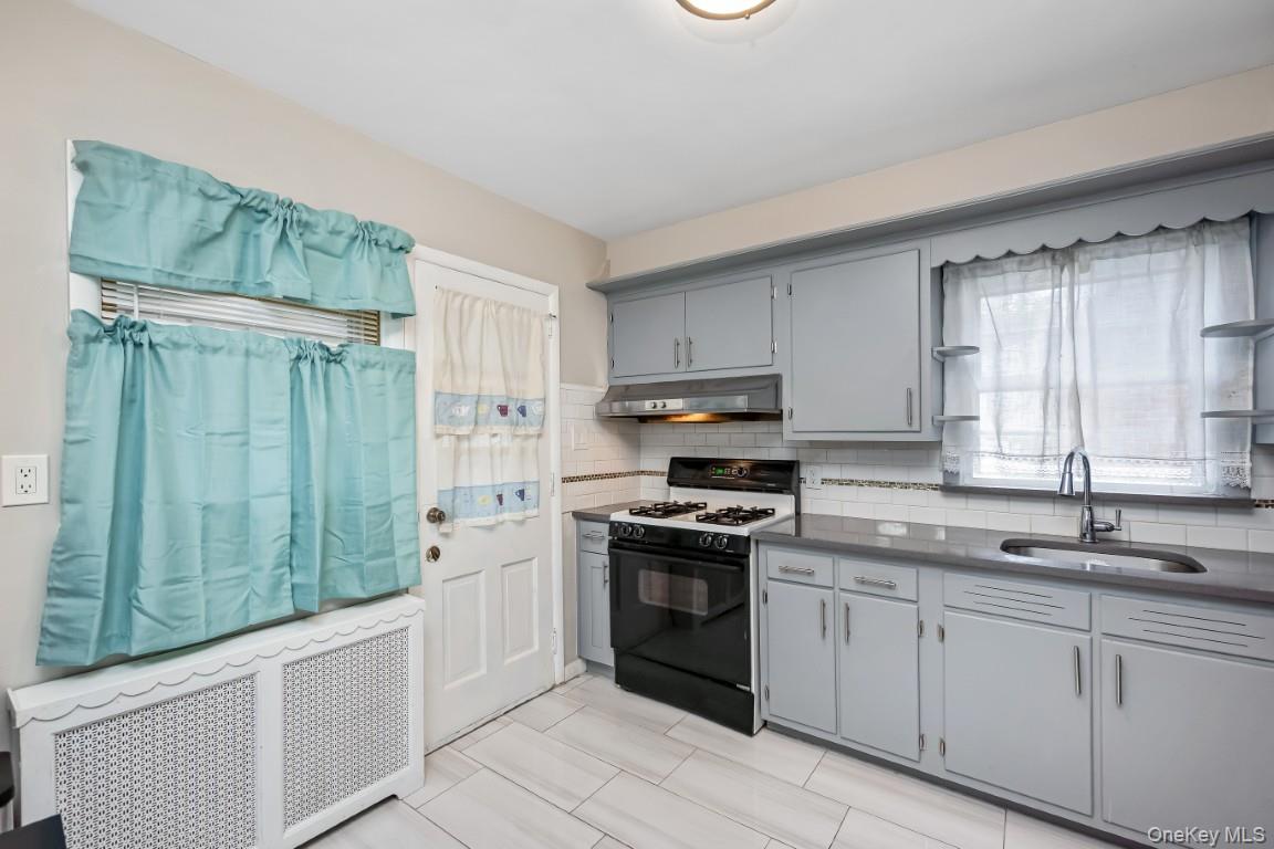 853 Arthur Street, West Hempstead, NY 11552