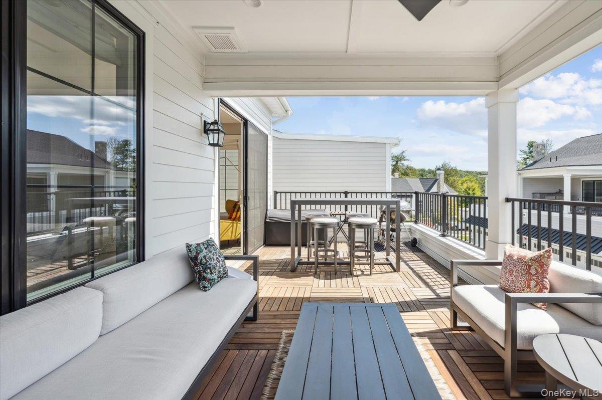 20 Wallace Way, Chappaqua, NY 10514