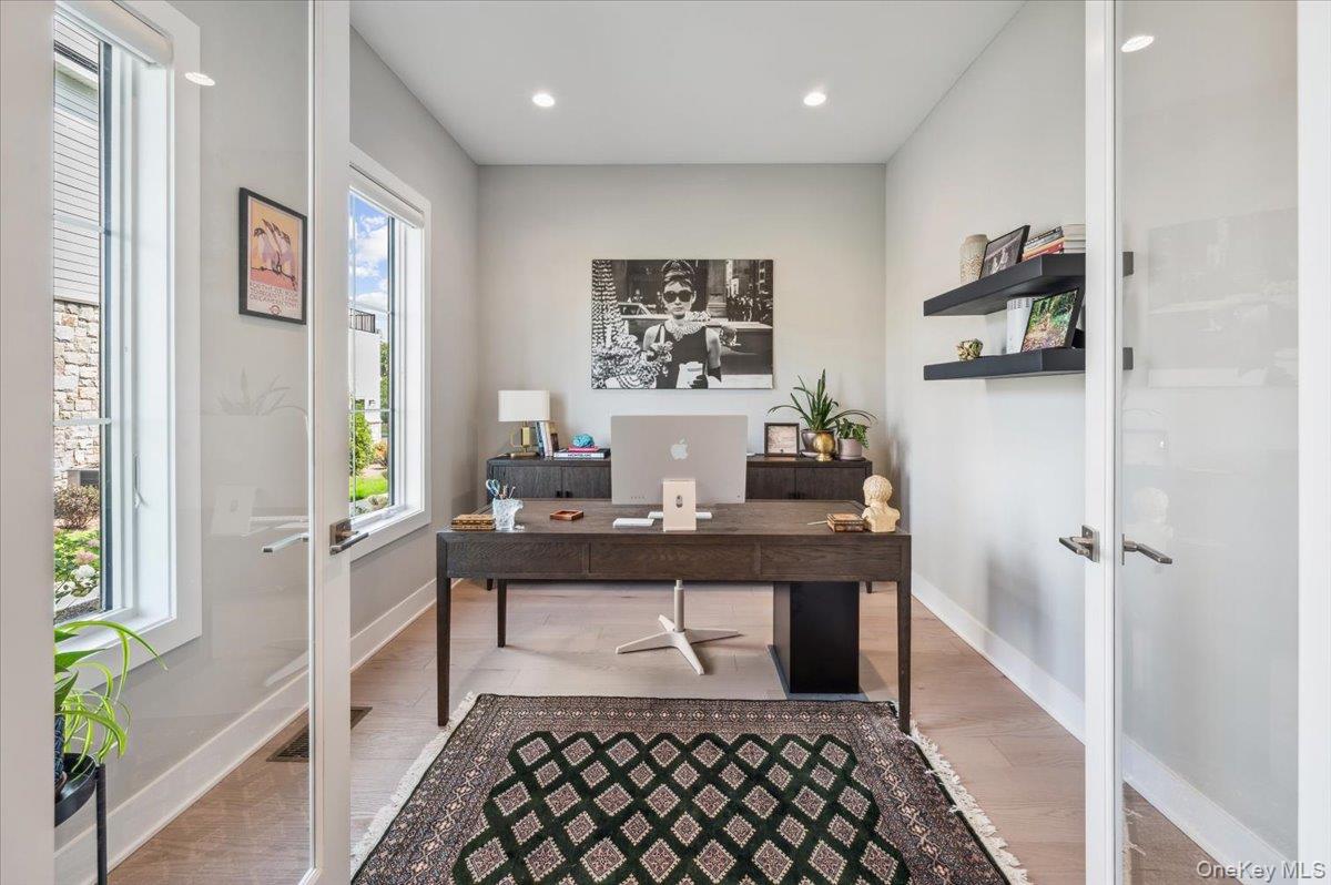 20 Wallace Way, Chappaqua, NY 10514