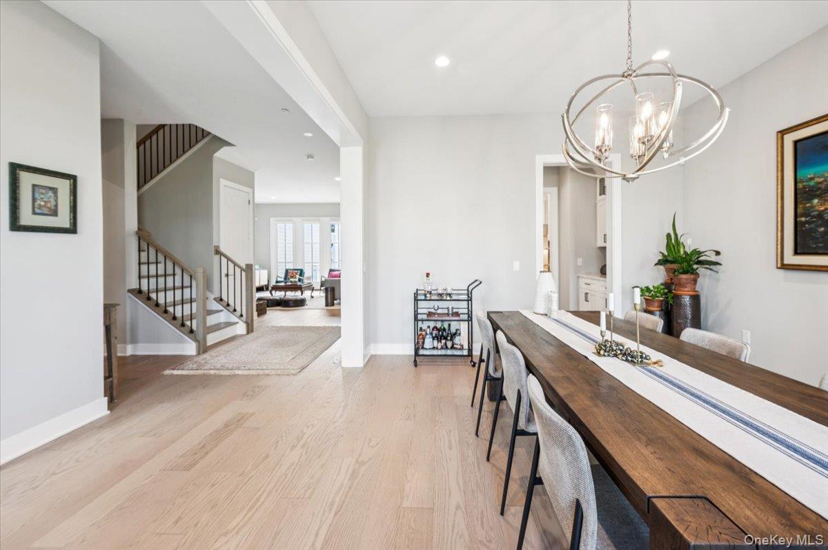 20 Wallace Way, Chappaqua, NY 10514