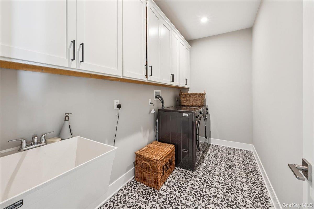 20 Wallace Way, Chappaqua, NY 10514