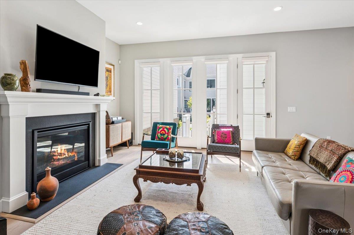 20 Wallace Way, Chappaqua, NY 10514