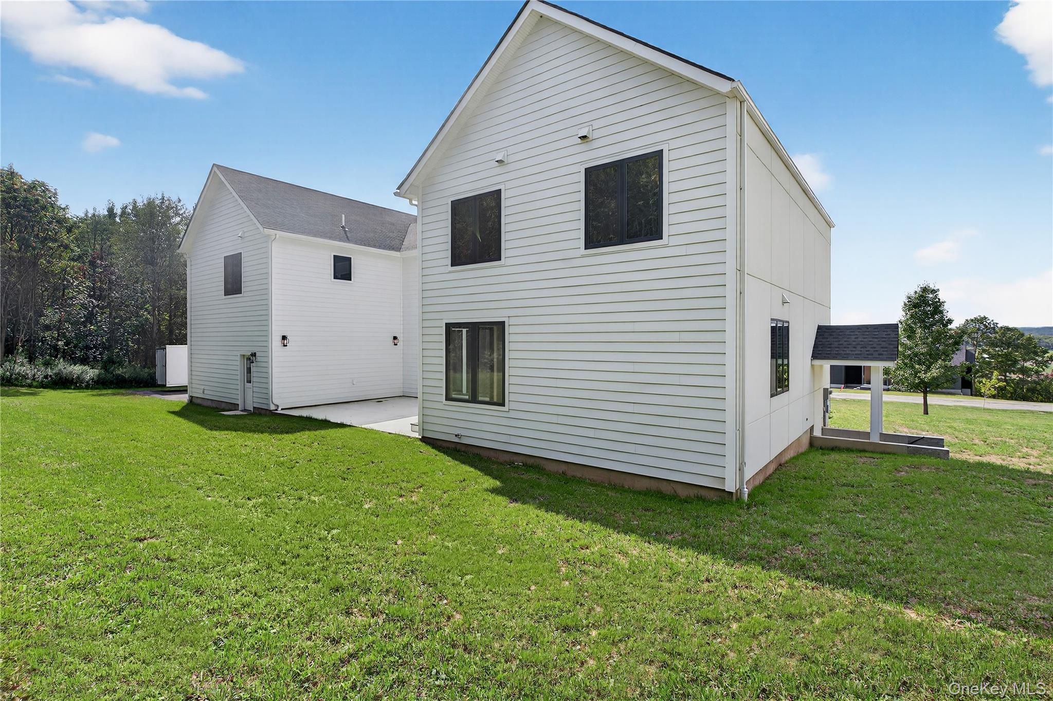 1 Warwick Isle Boulevard, Pine Island, NY 10969