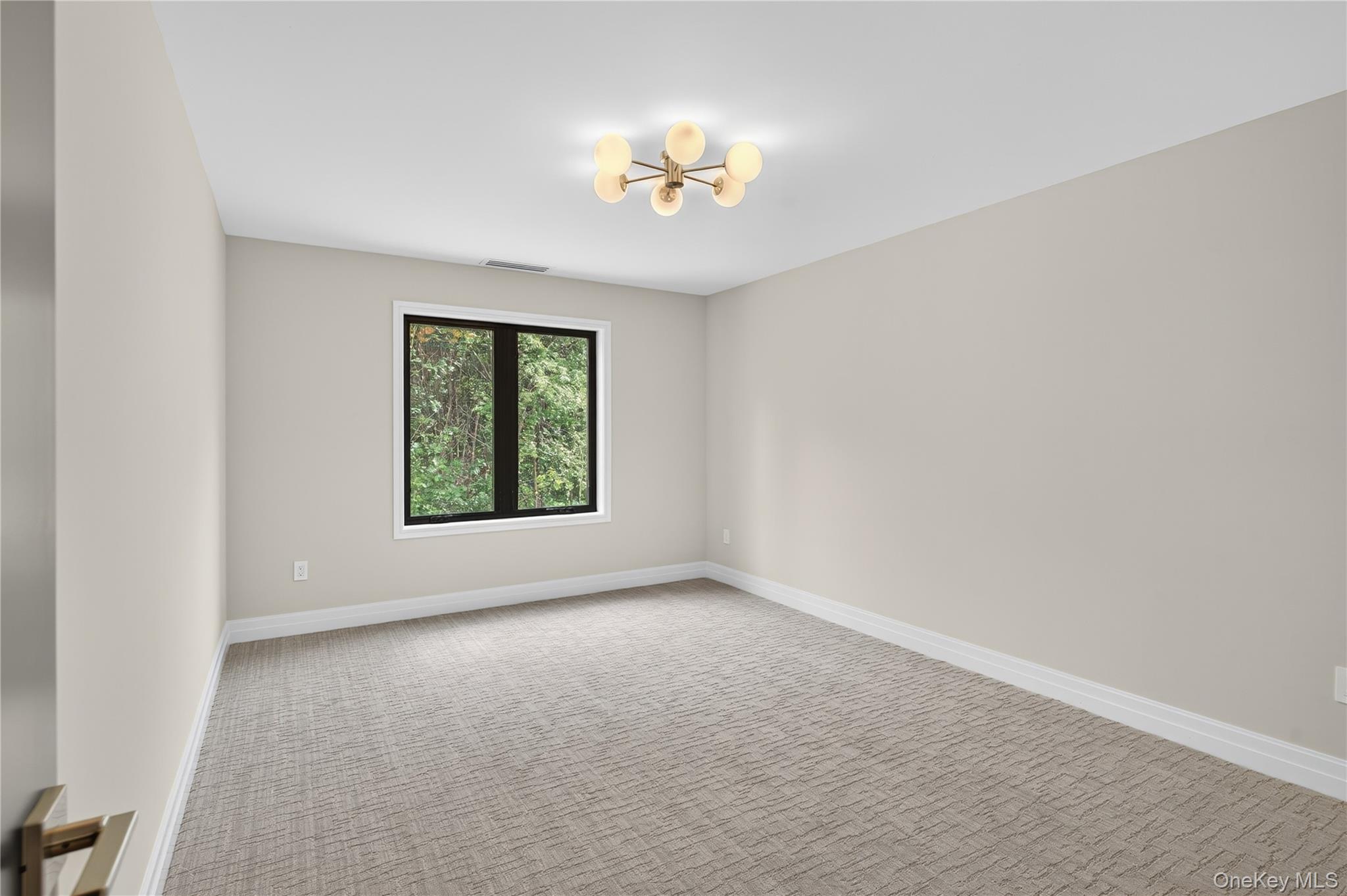 1 Warwick Isle Boulevard, Pine Island, NY 10969