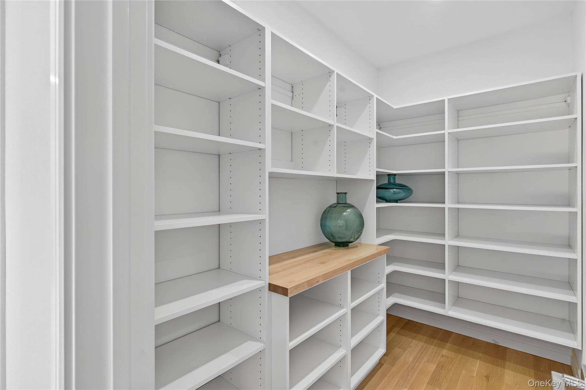 1 Warwick Isle Boulevard, Pine Island, NY 10969