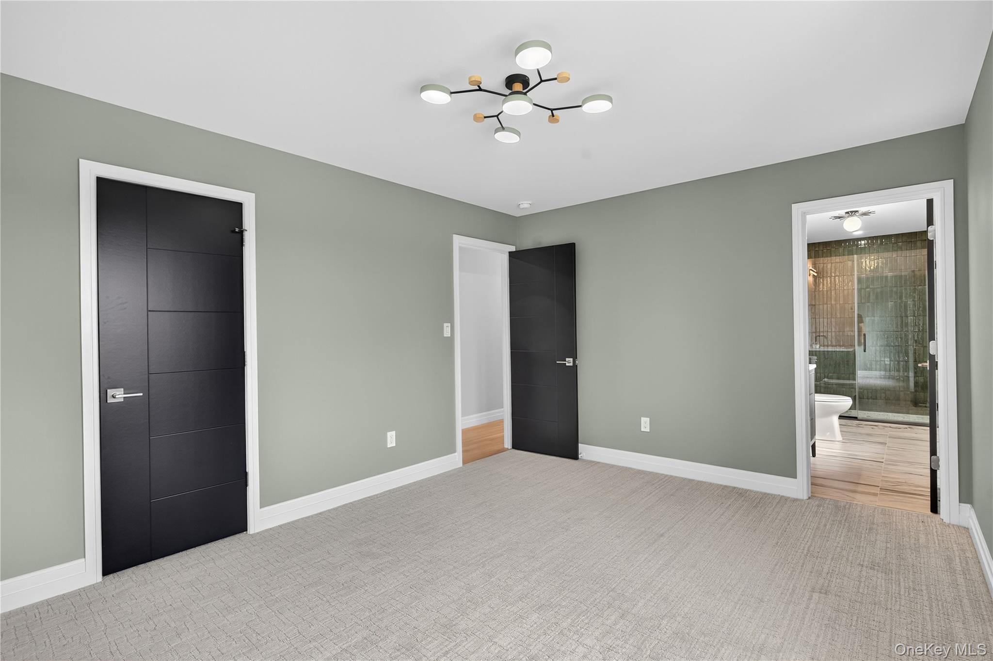 1 Warwick Isle Boulevard, Pine Island, NY 10969