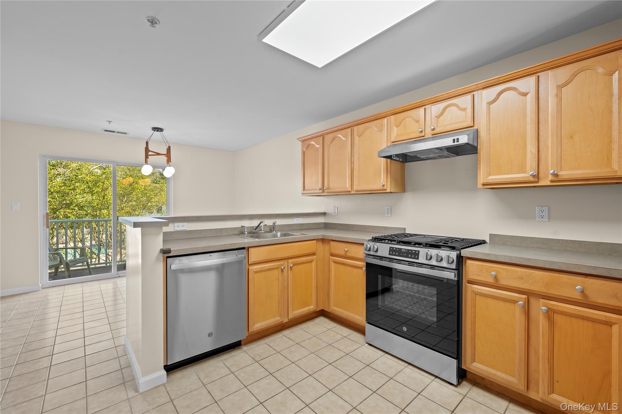 19 Putters Way # 9, Middletown, NY 10940