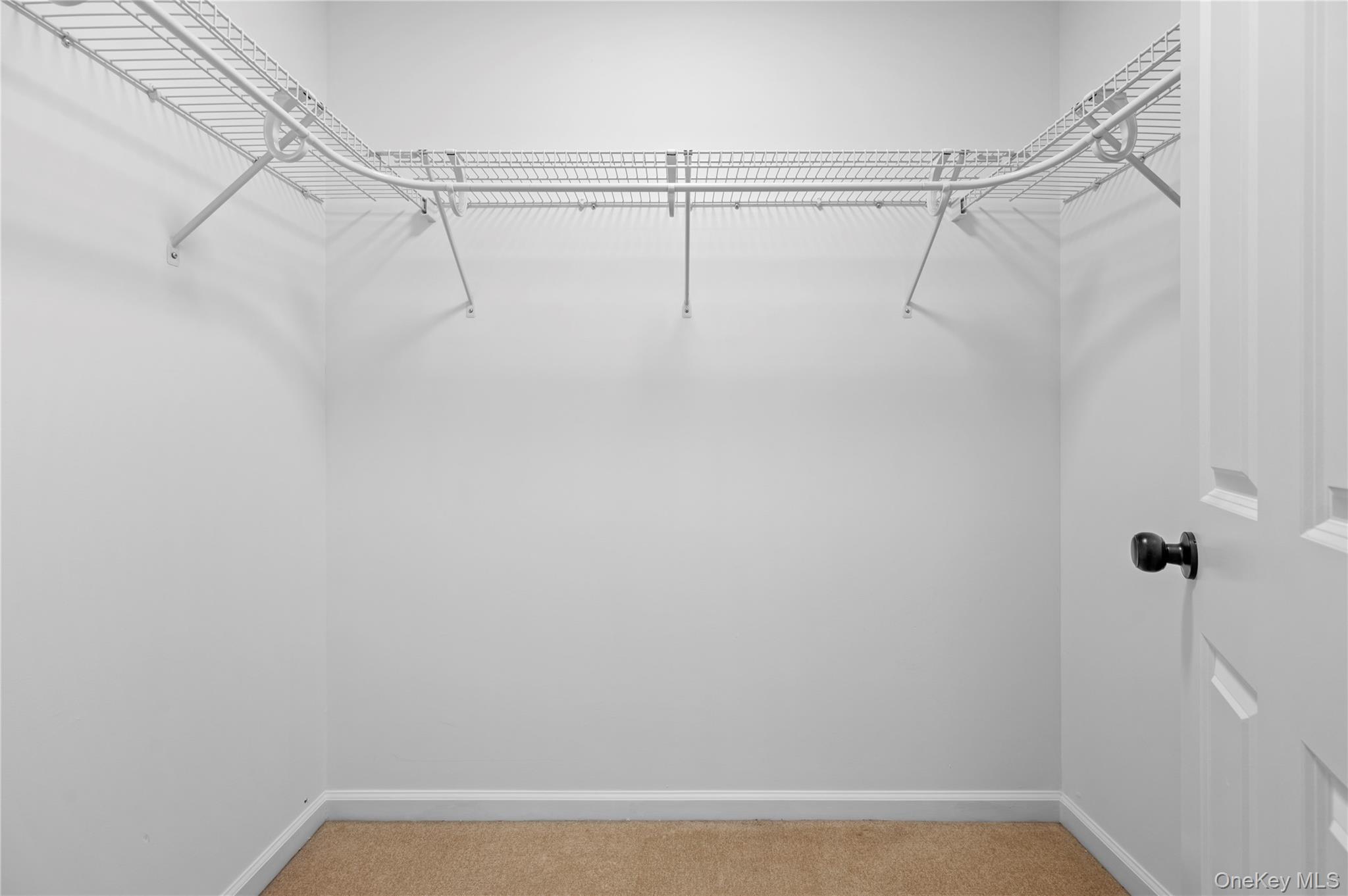 19 Putters Way # 9, Middletown, NY 10940