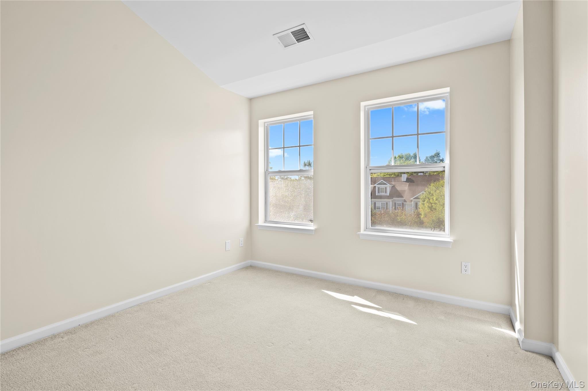 19 Putters Way # 9, Middletown, NY 10940