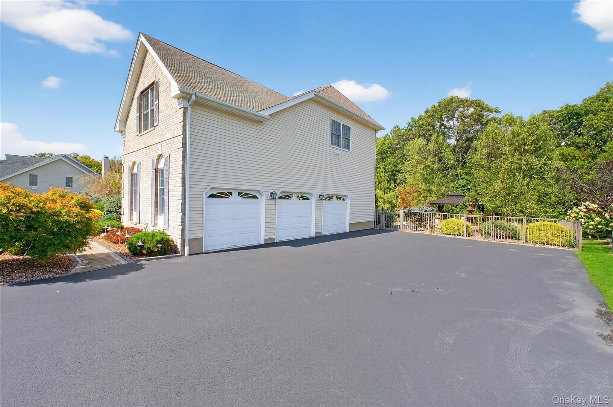 144 Shamrock Hills Drive, Wappingers Falls, NY 12590