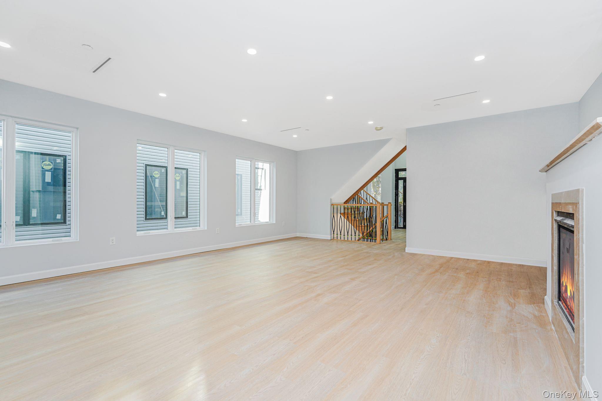 50 Poillon Ave, Staten Island, NY 10312