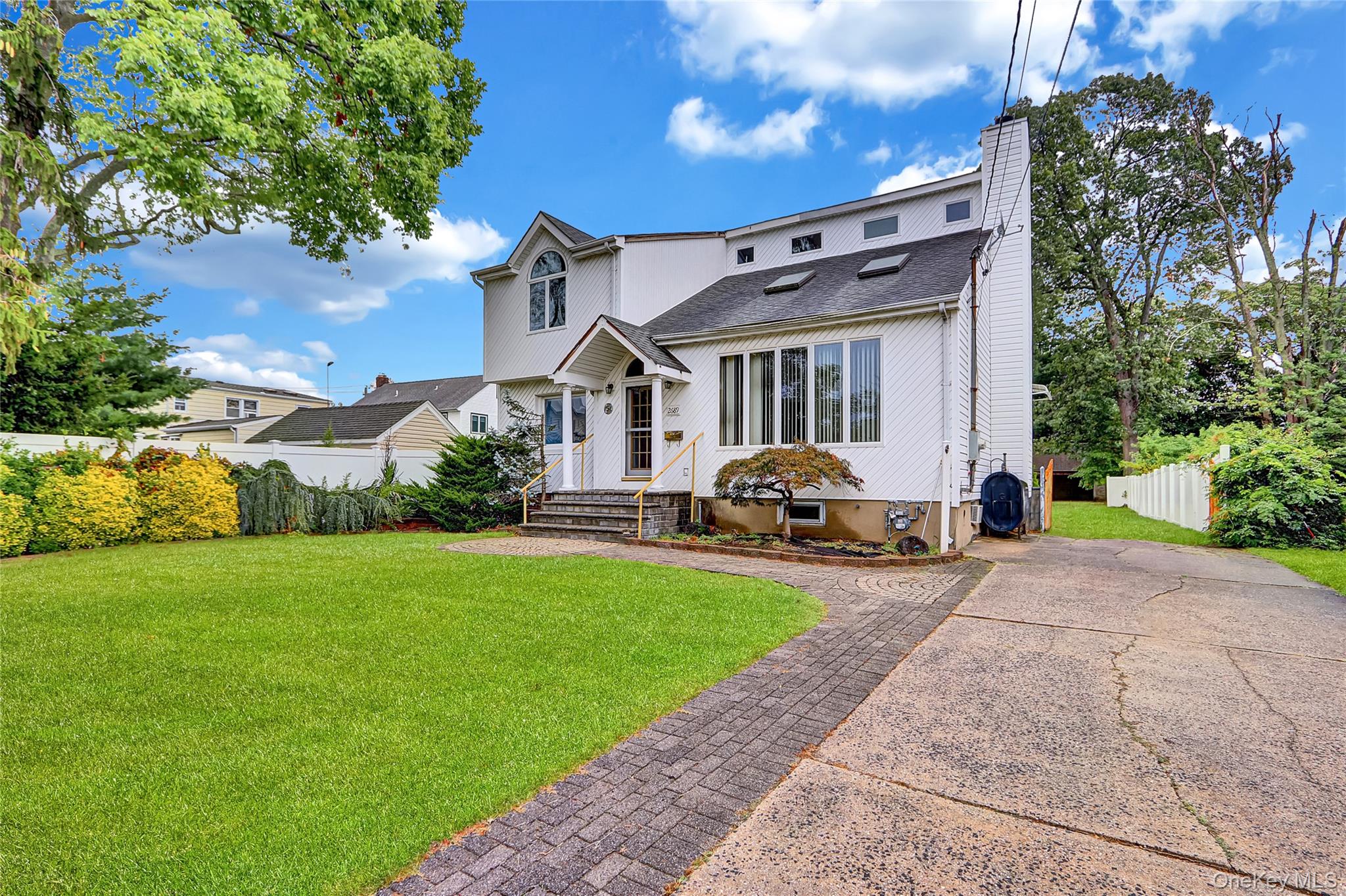 2689 Cedar Court, Oceanside, NY 11572