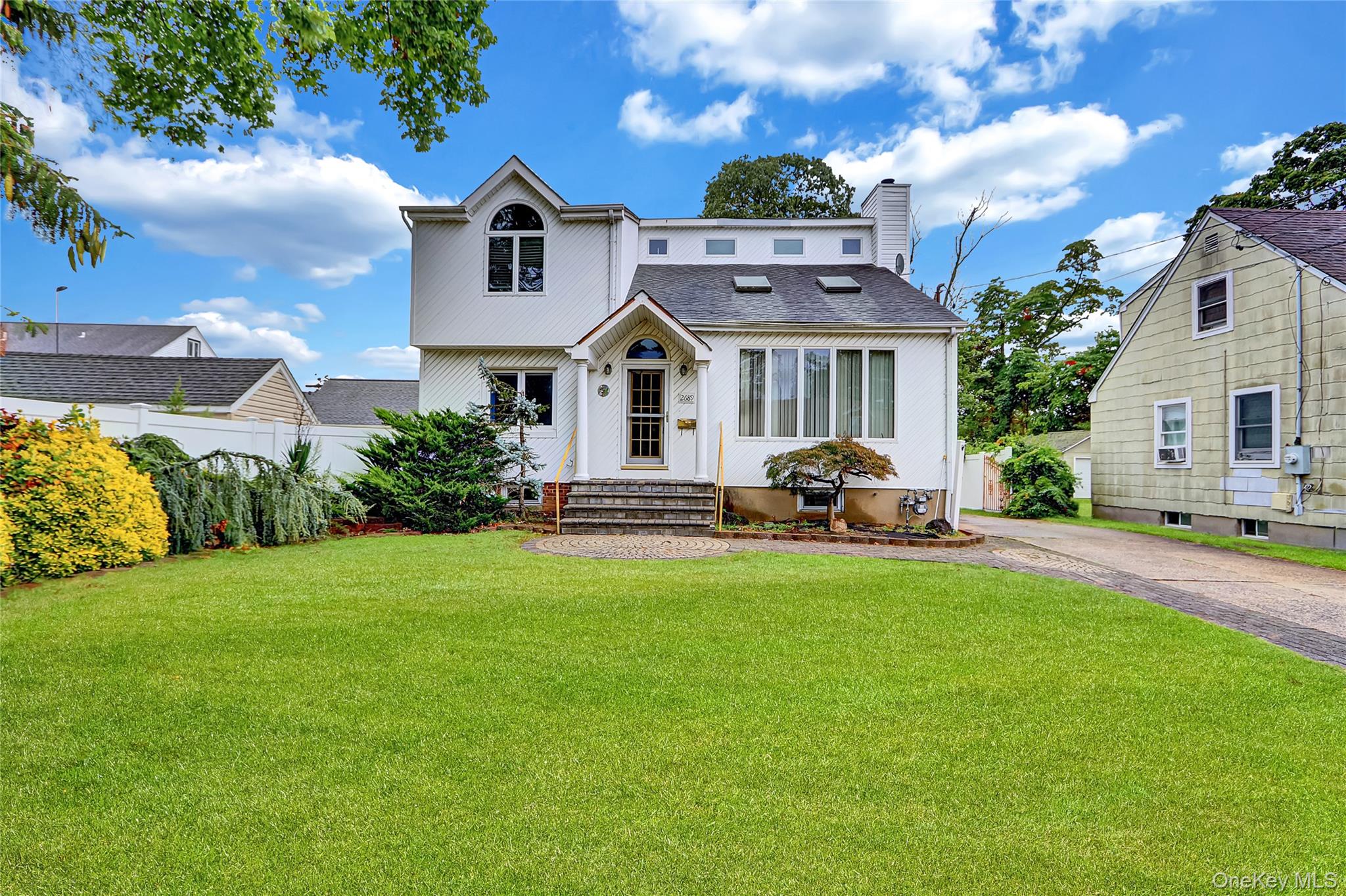 2689 Cedar Court, Oceanside, NY 11572