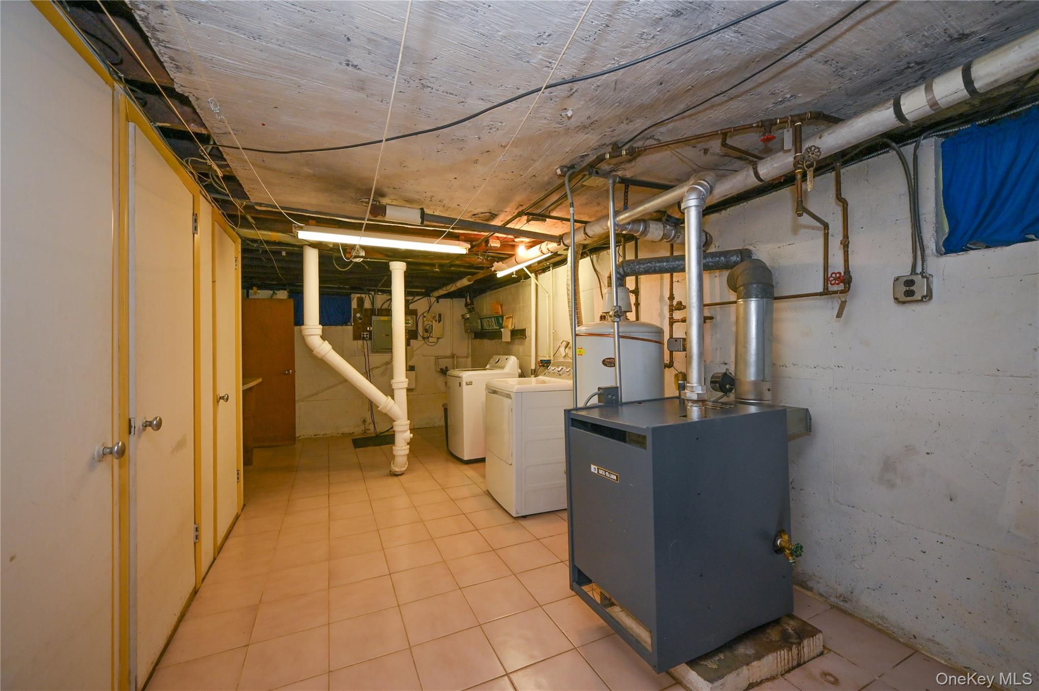 16471 Underhill Avenue, Flushing, NY 11365