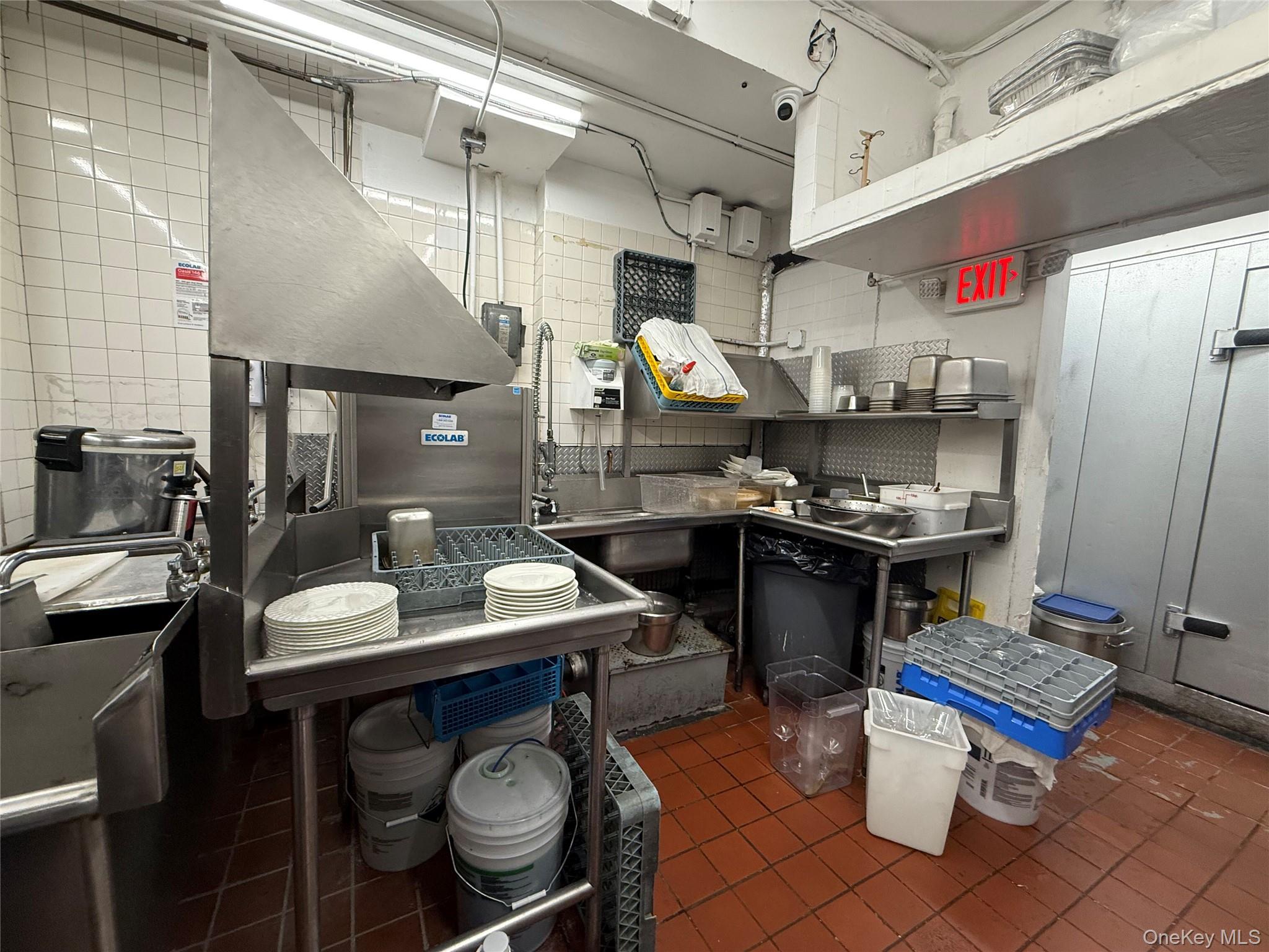 - 3rd Avenue, New York (Manhattan), NY 10028