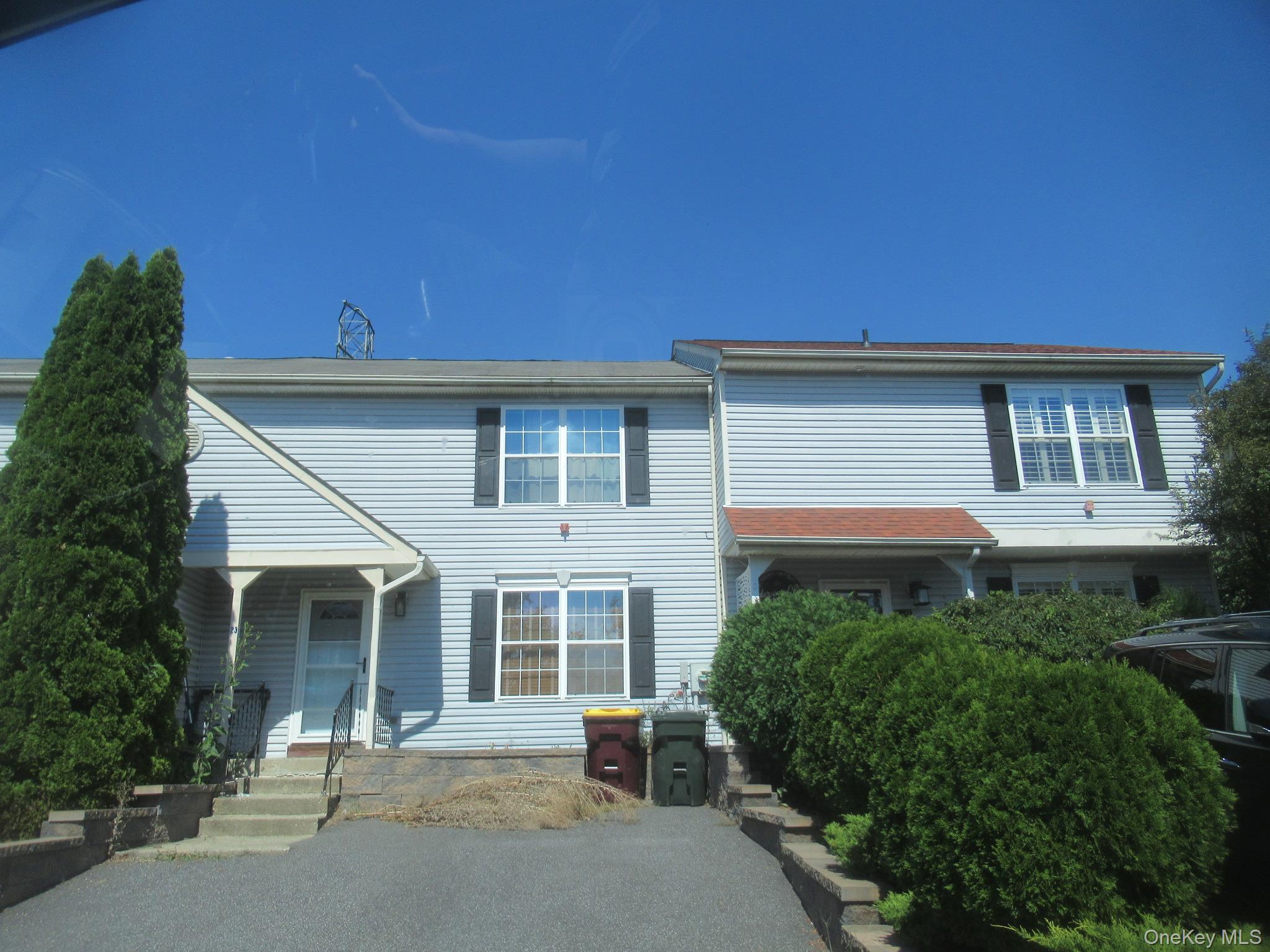 23 Marian Court, Warwick, NY 10990