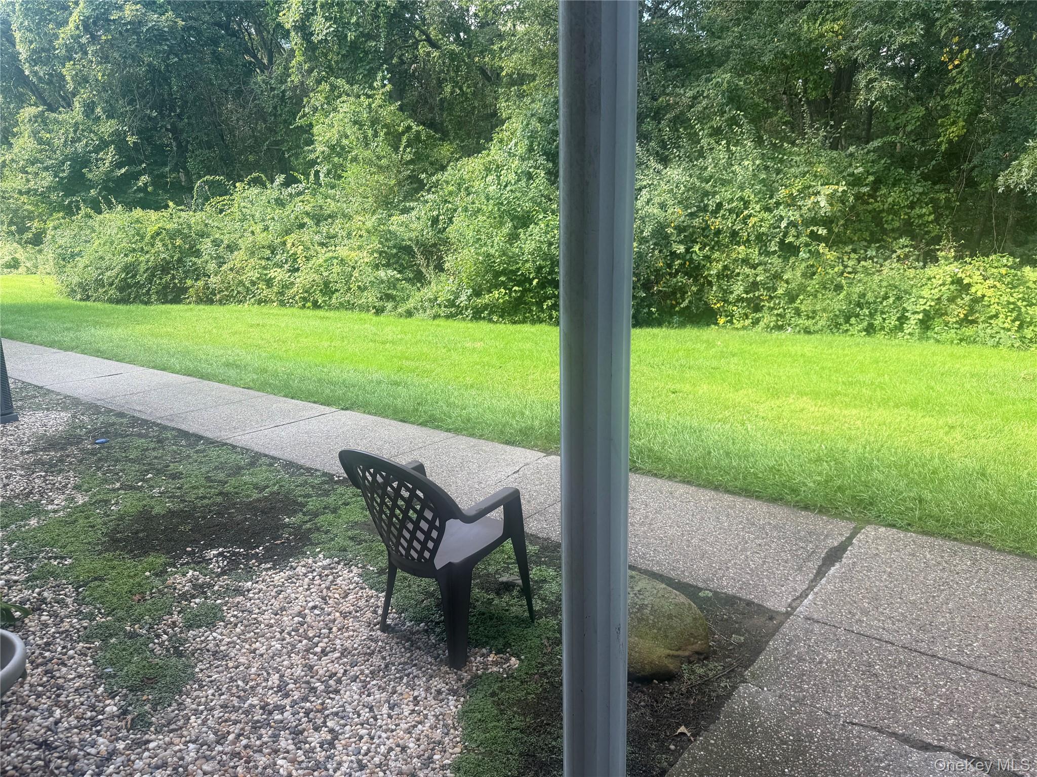 5 Laramie court # 5, Coram, NY 11727