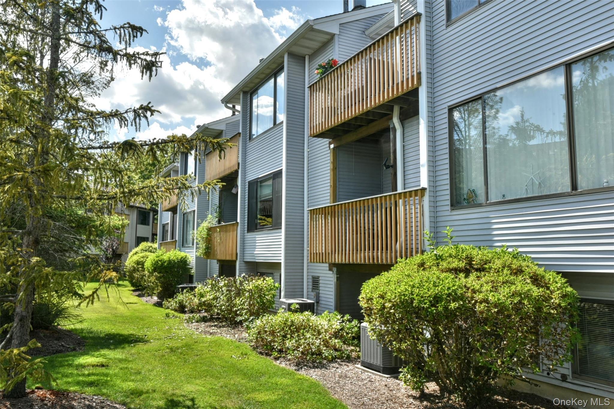 55 Vista Drive # 55, Nanuet, NY 10954