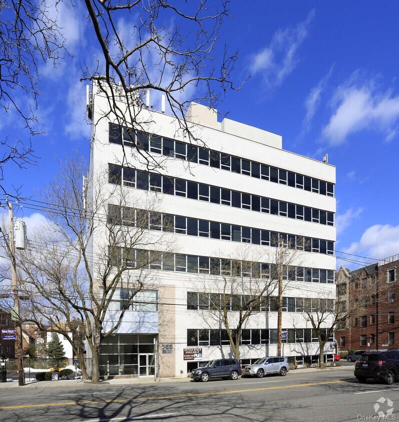 733 Yonkers Avenue # 501, Yonkers, NY 10704