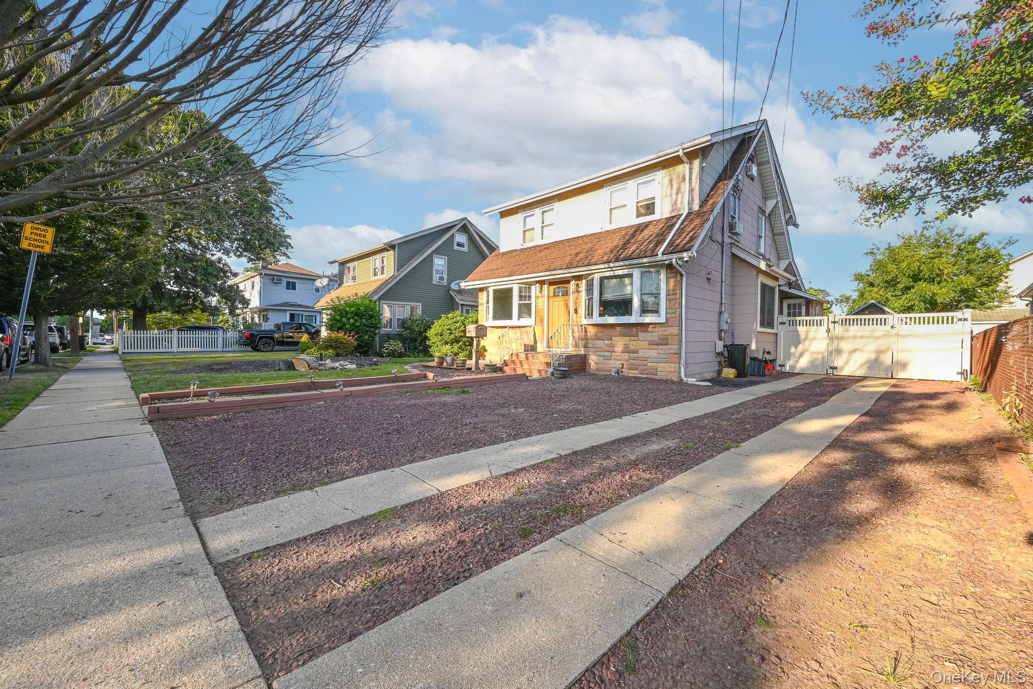 222 N Ocean Avenue, Freeport, NY 11520