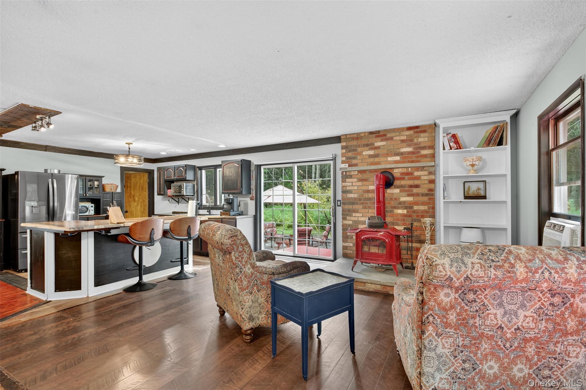 12 Summit Drive, Yulan, NY 12719