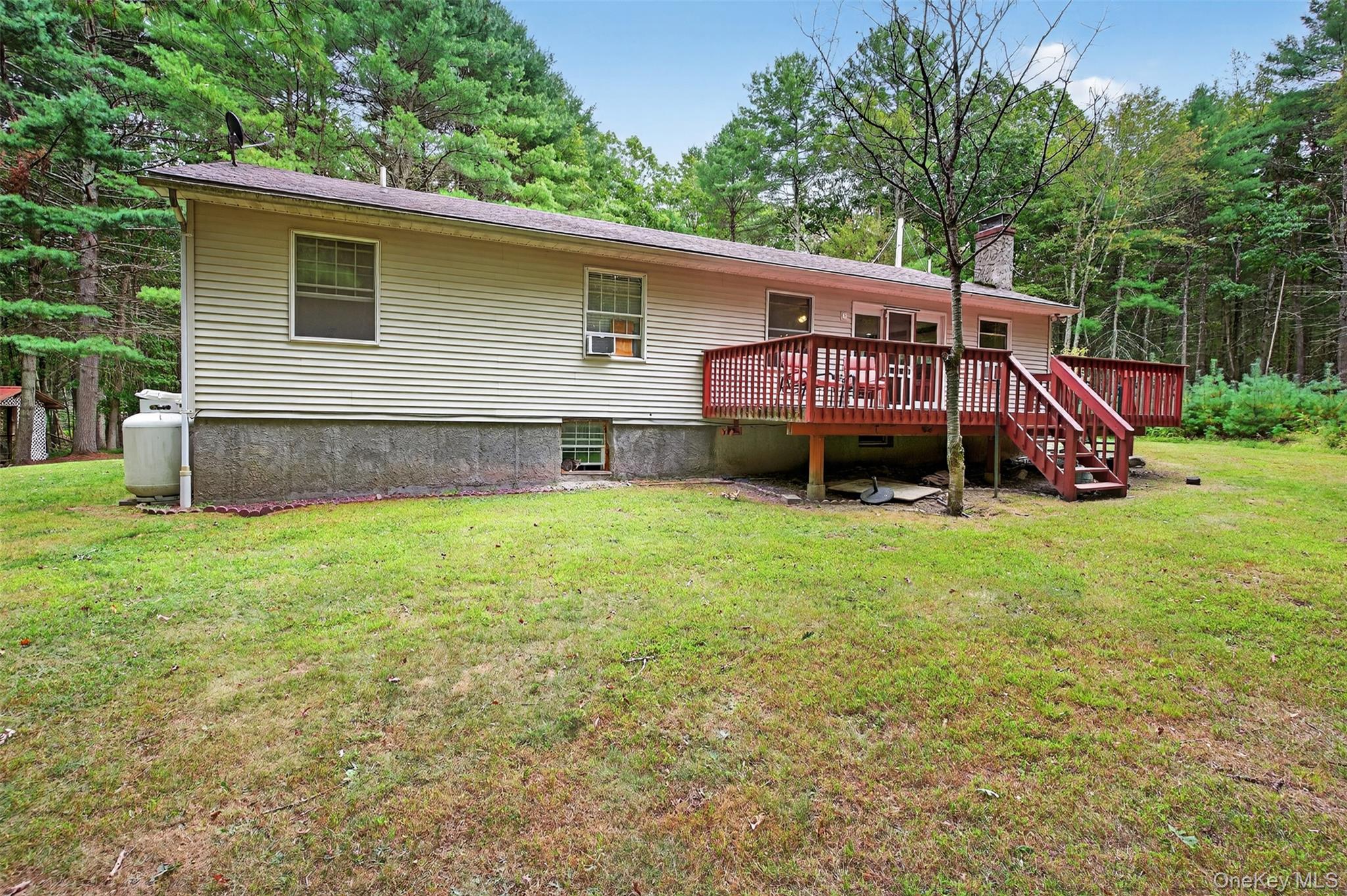 12 Summit Drive, Yulan, NY 12719