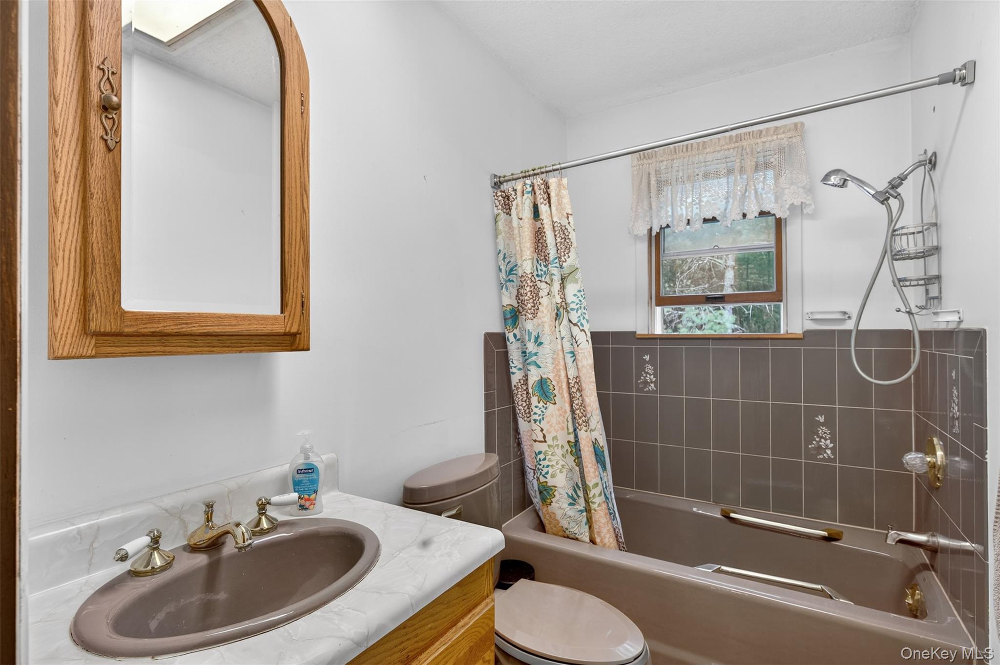 12 Summit Drive, Yulan, NY 12719