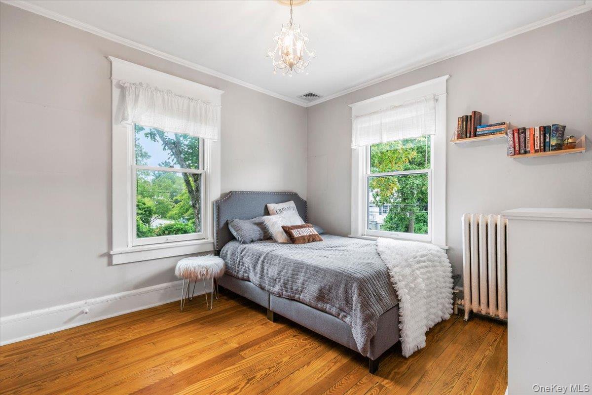 172 Bradley Road, Scarsdale, NY 10583