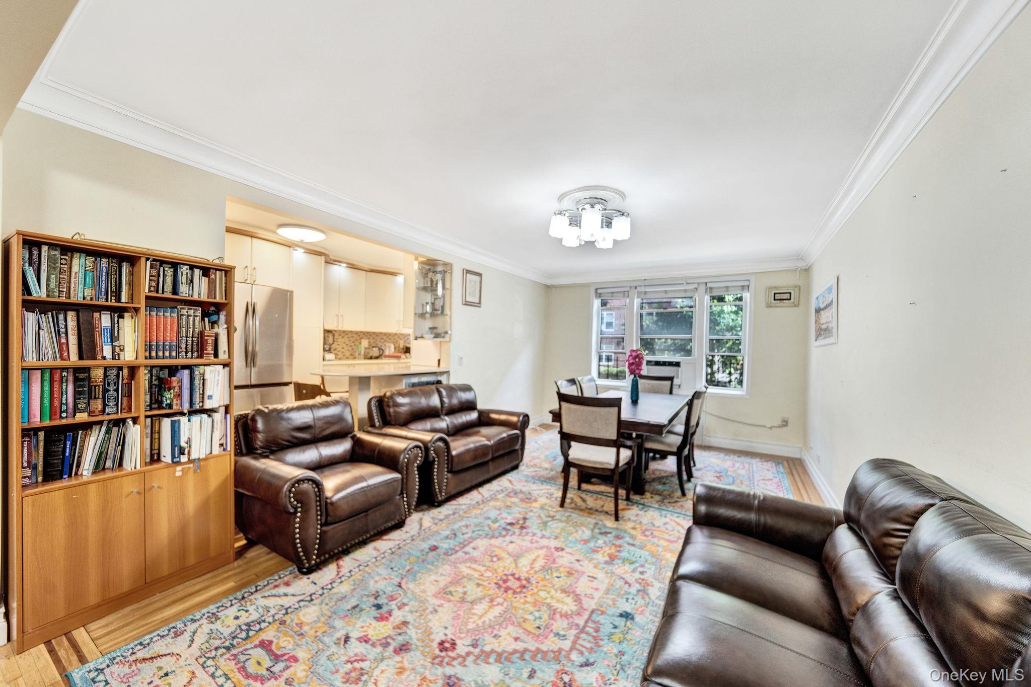 65-74 Saunders Street # 1D, Rego Park, NY 11374