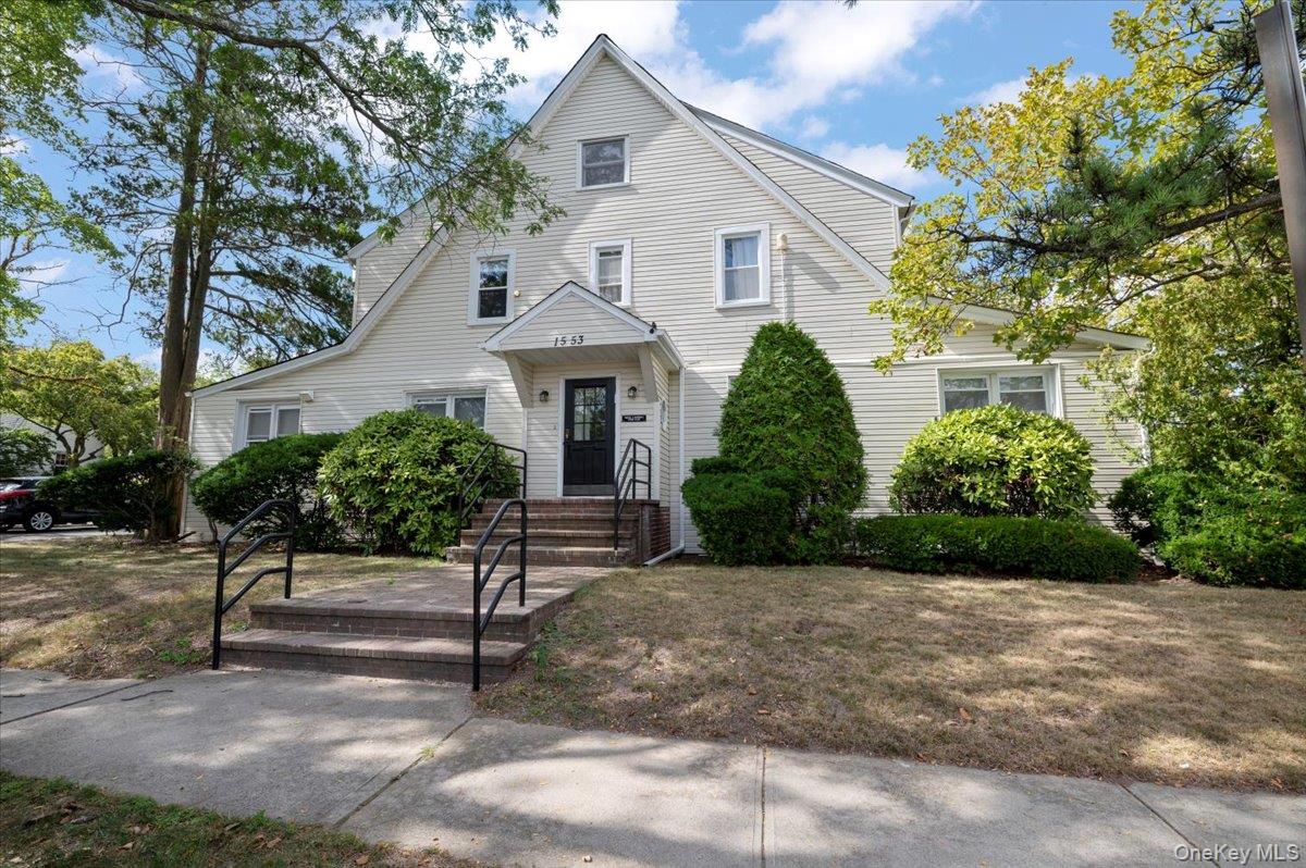1553 Broadway, Hewlett, NY 11557