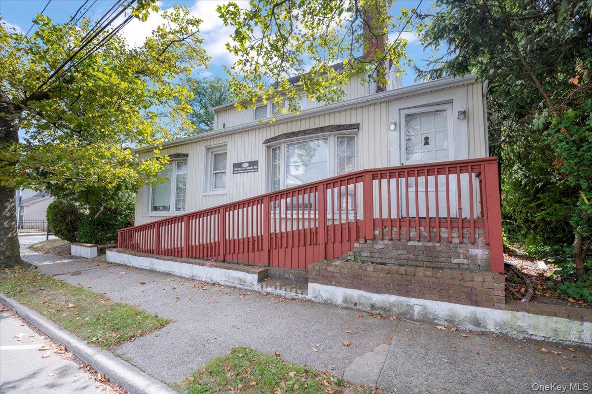 1553 Broadway, Hewlett, NY 11557