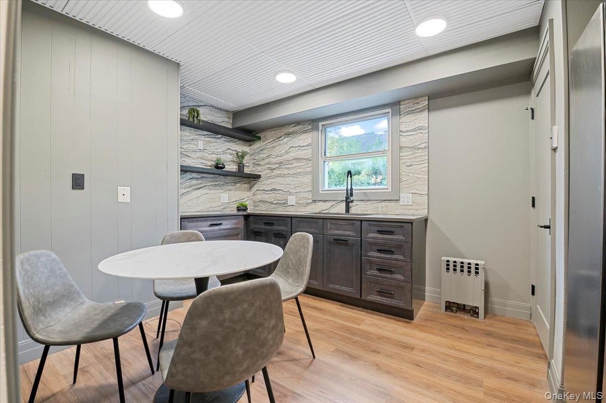 1553 Broadway, Hewlett, NY 11557