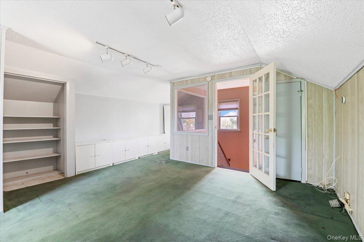 1553 Broadway, Hewlett, NY 11557