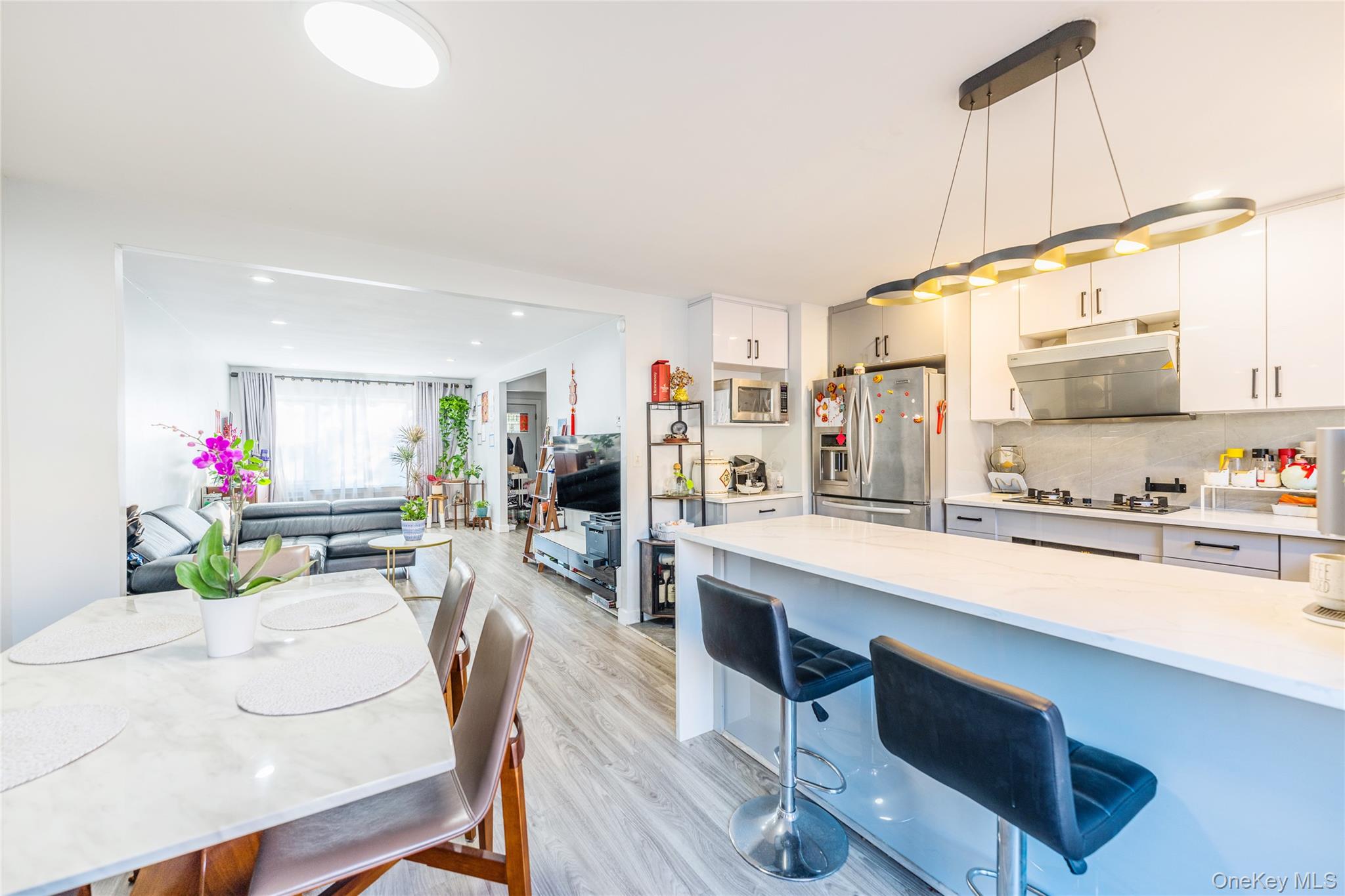 60-35 77th Street, Middle Village, NY 11379