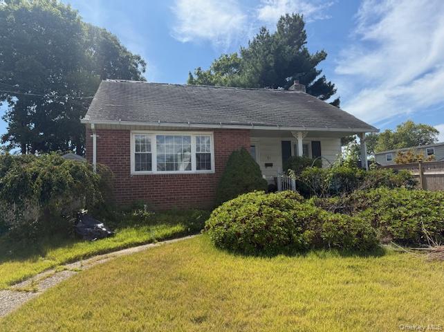 71 Kane Place, North Babylon, NY 11703