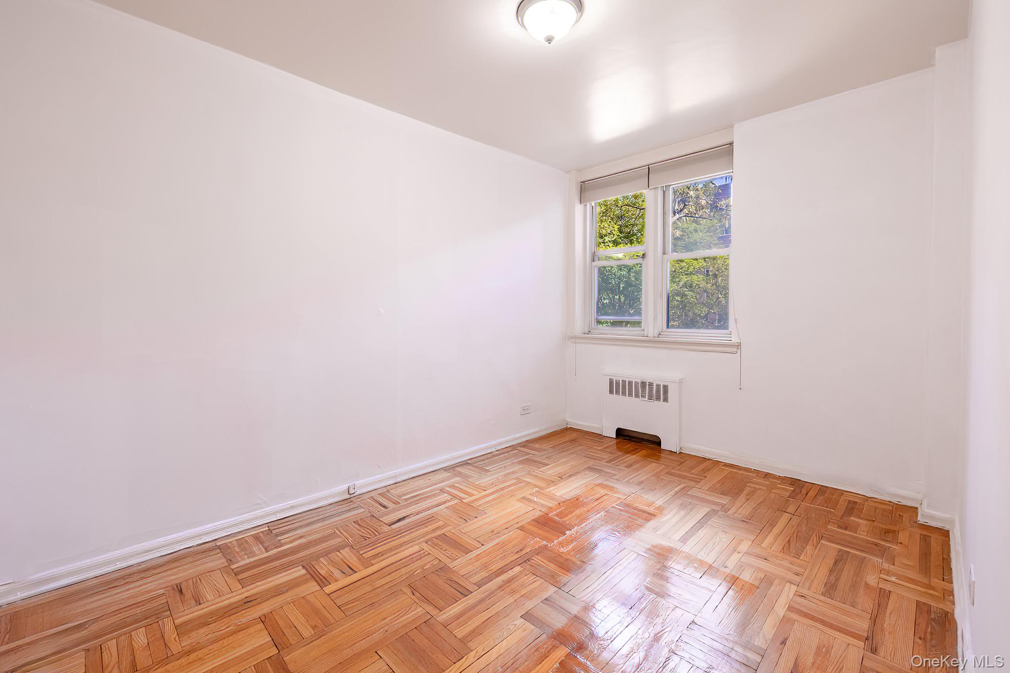 80 Knolls Crescent # 1B, Bronx, NY 10463