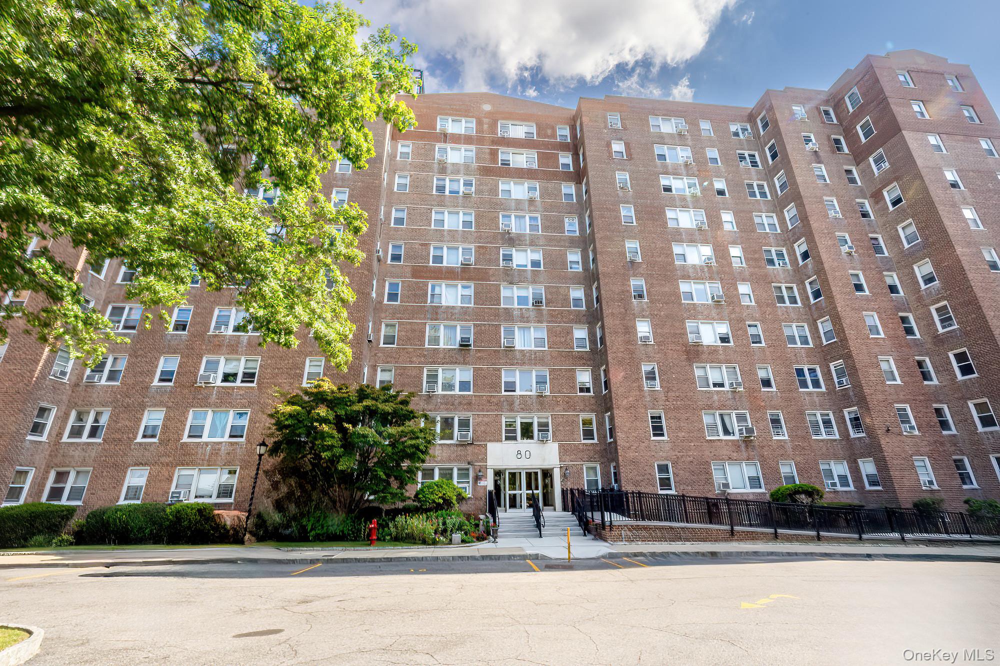 80 Knolls Crescent # 1B, Bronx, NY 10463