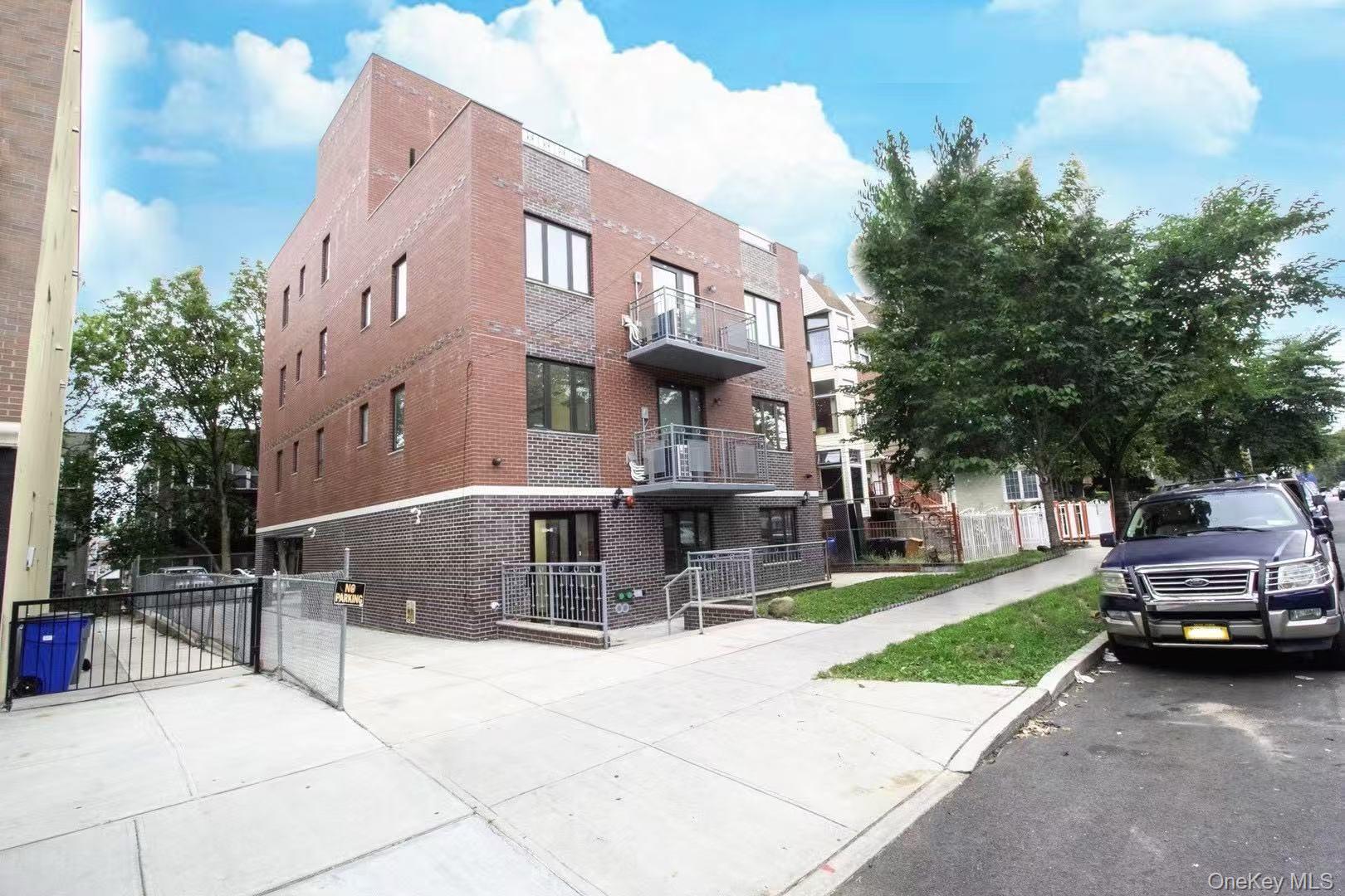 108-38 41st Avenue # 4A, Corona, NY 11368