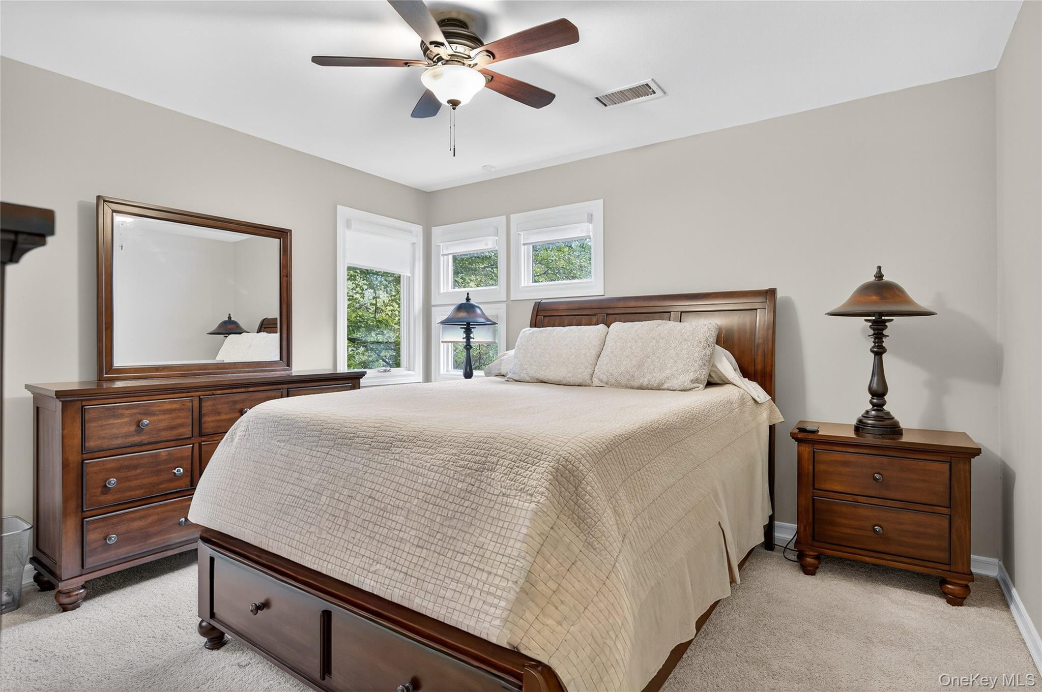 65 Oriole Way, Westbury, NY 11590