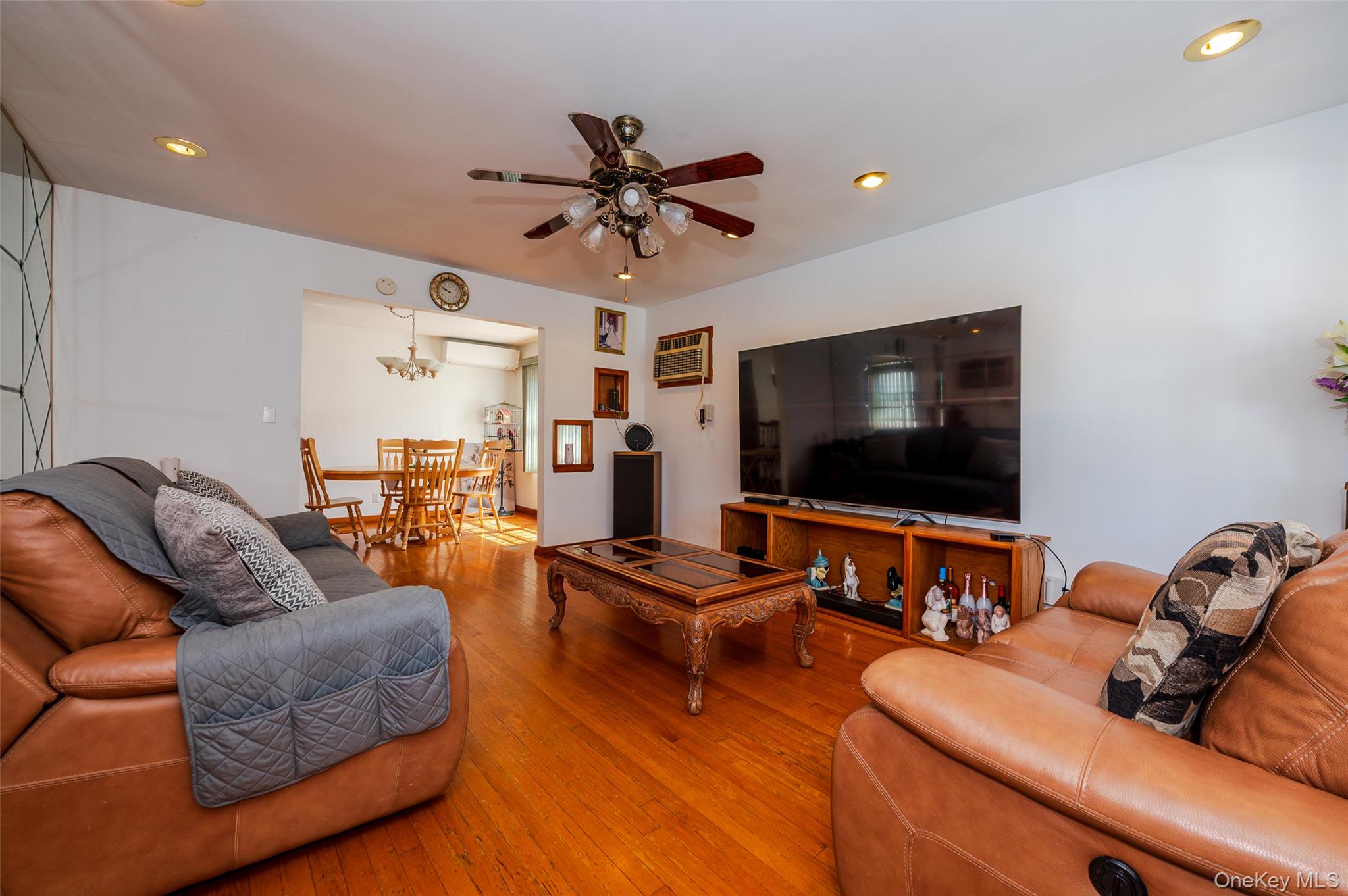 279 Collfield Avenue, Staten Island, NY 10314