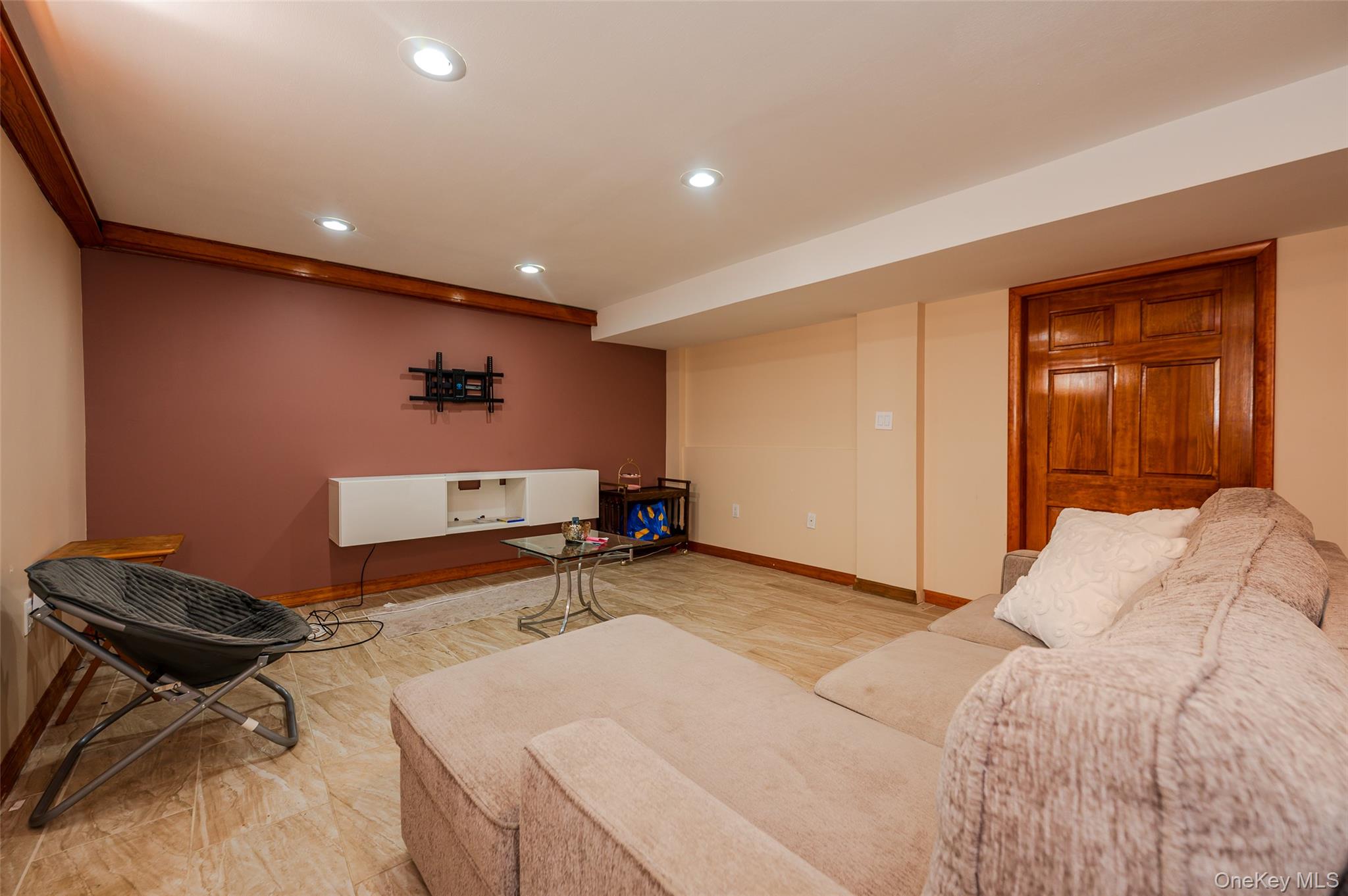 279 Collfield Avenue, Staten Island, NY 10314