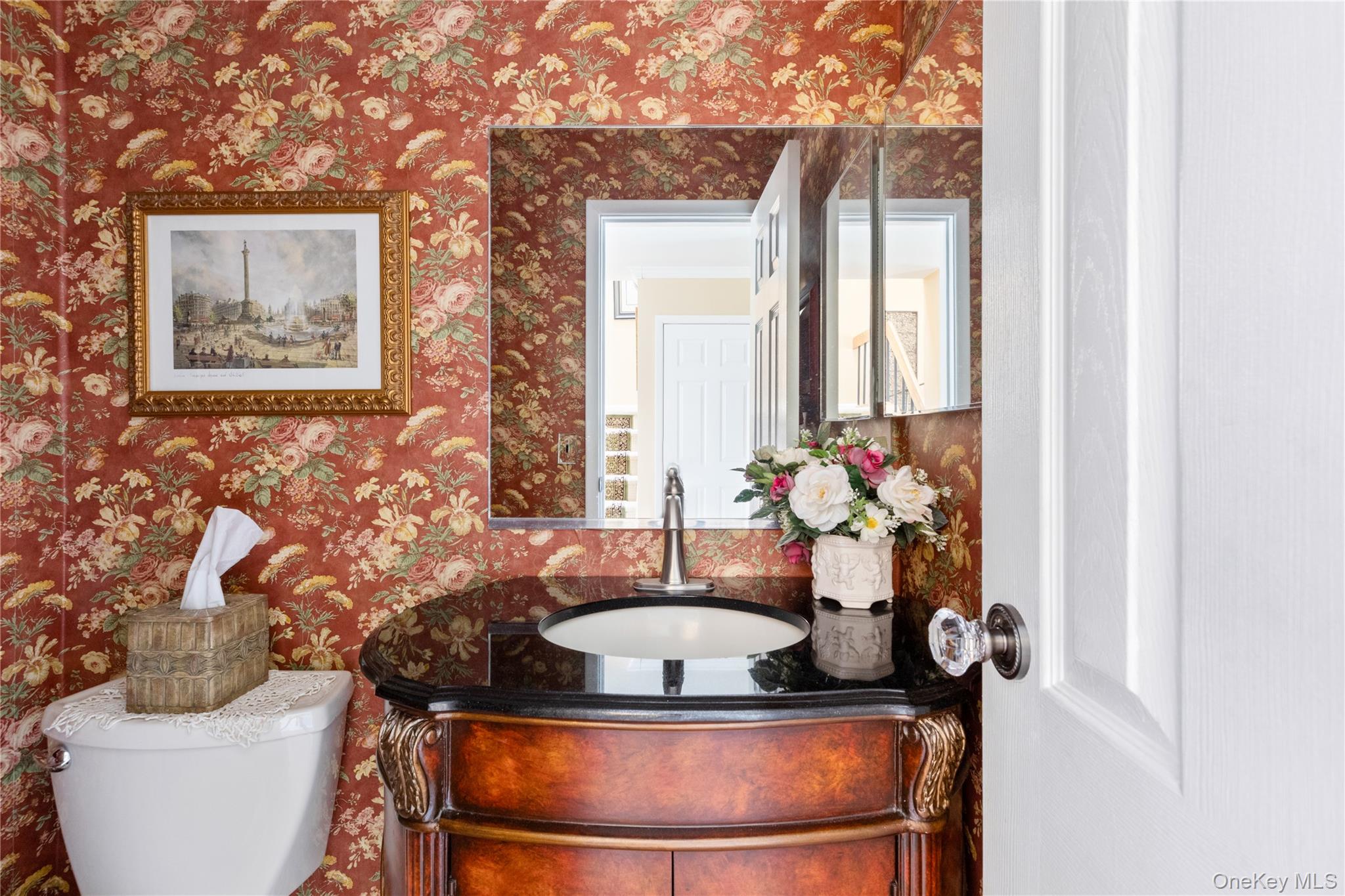 108 Hidden Ponds Circle, Smithtown, NY 11787