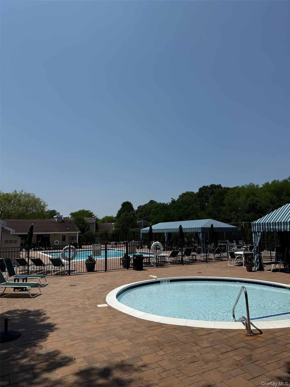 108 Hidden Ponds Circle, Smithtown, NY 11787