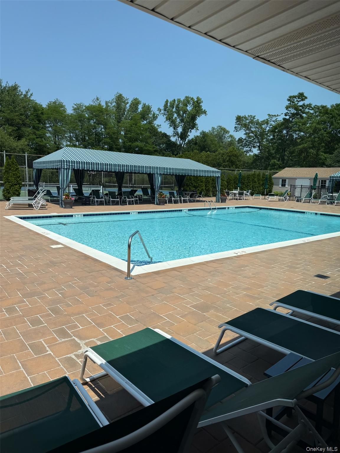 108 Hidden Ponds Circle, Smithtown, NY 11787