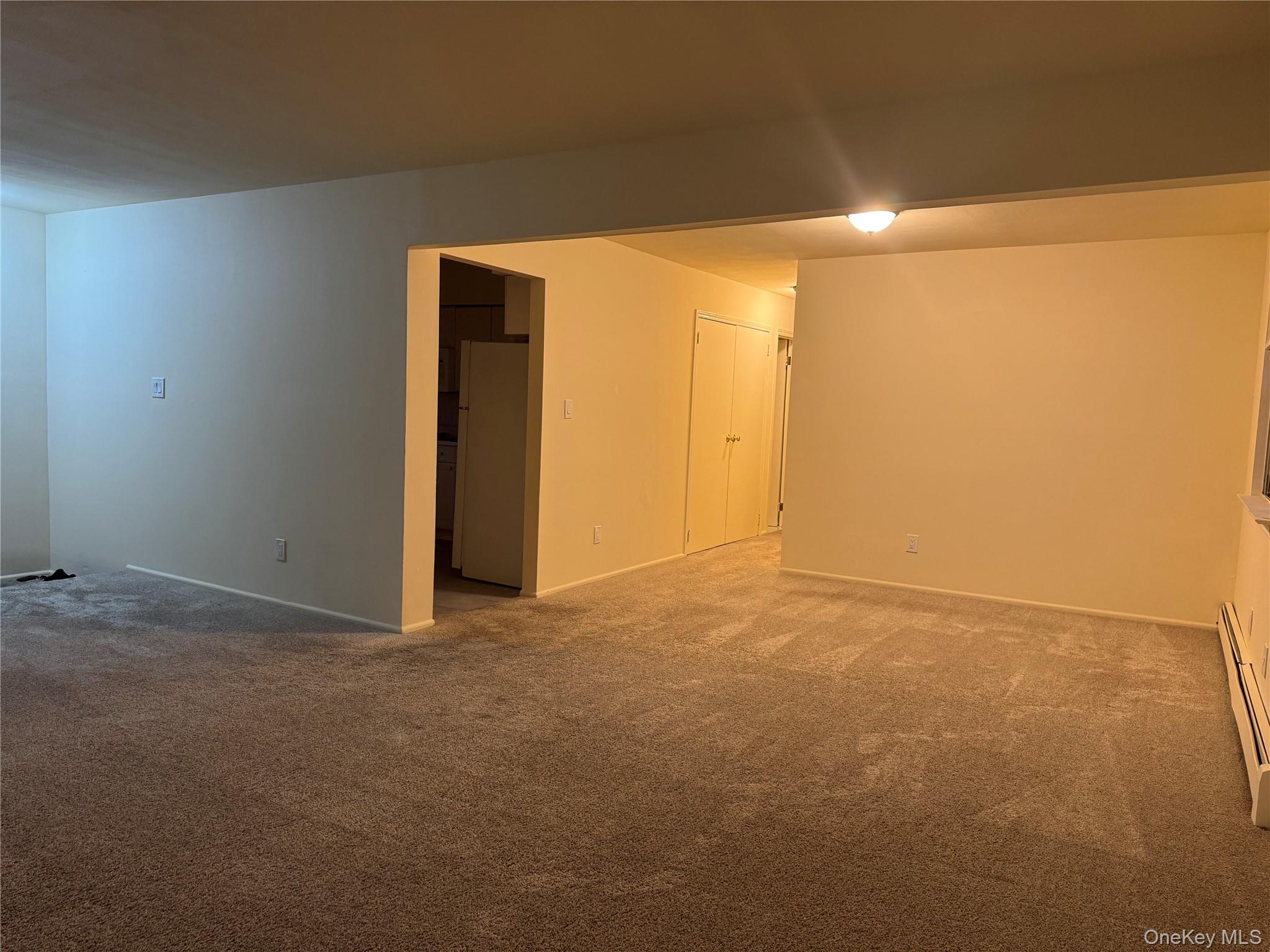 6 Tredwell Avenue, Syosset, NY 11791