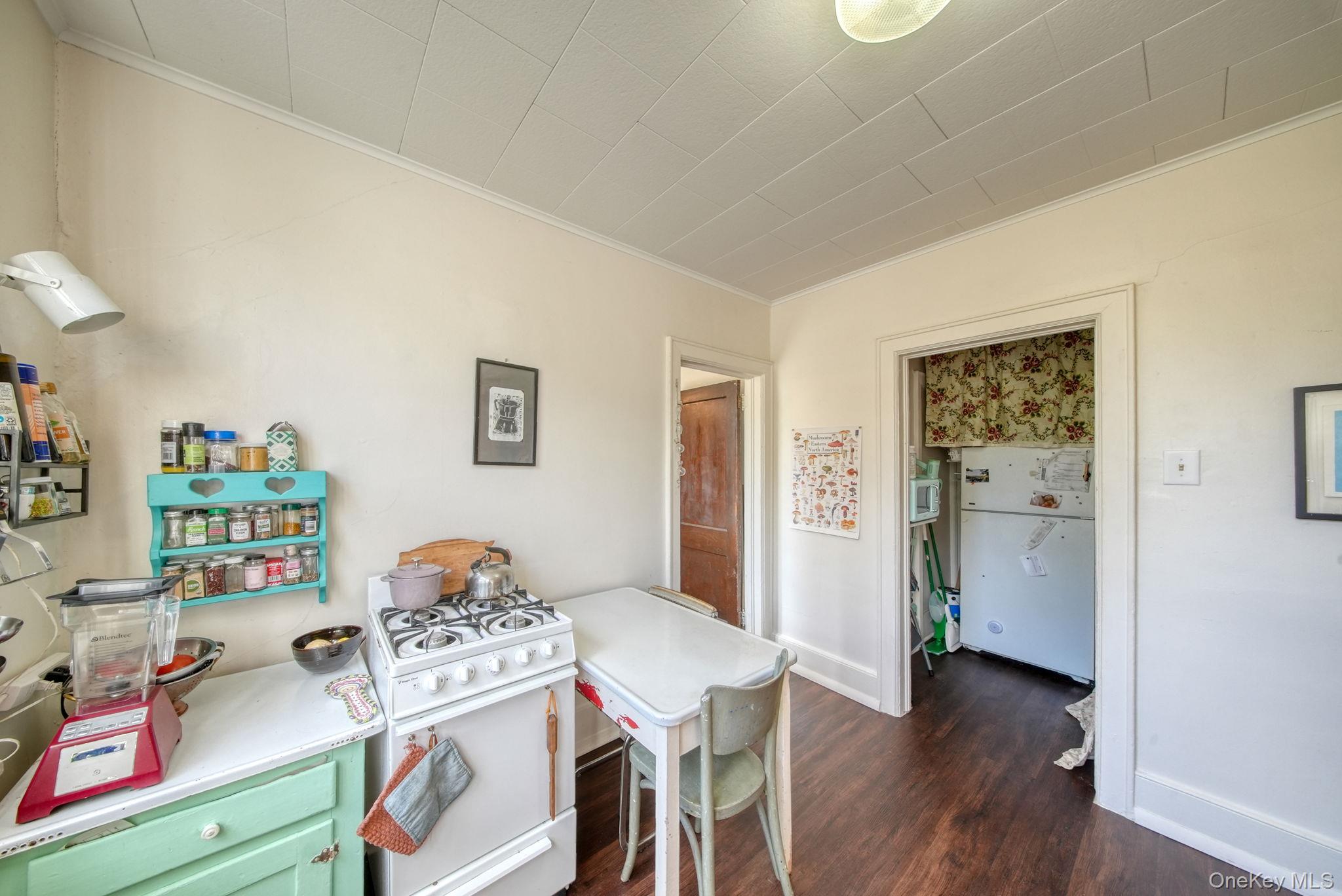 9 Mongaup Road, Hurleyville, NY 12747