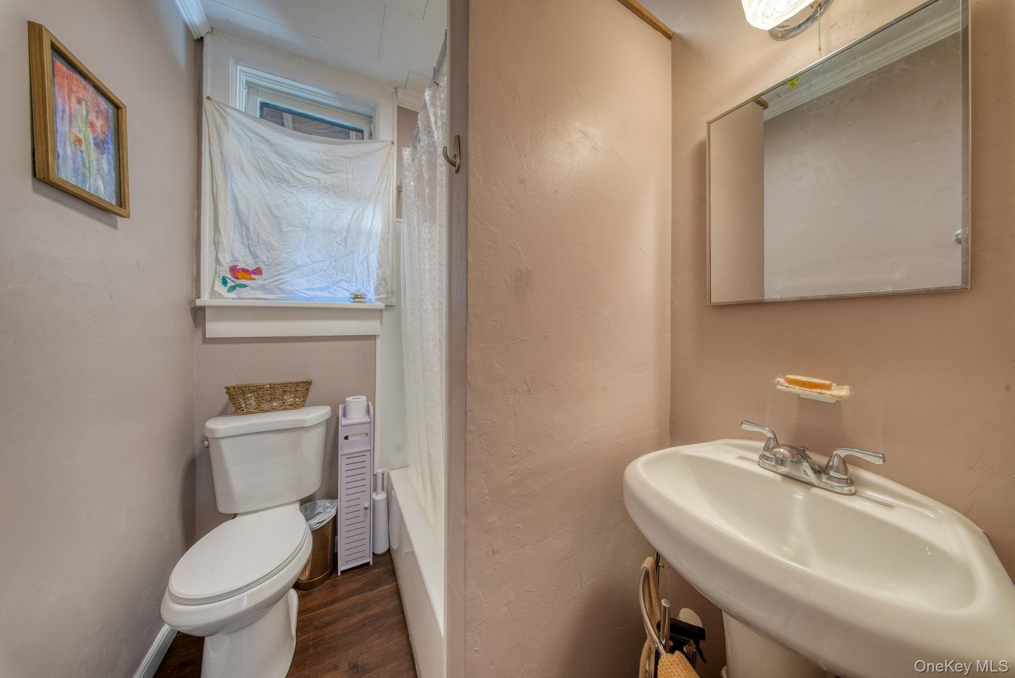 9 Mongaup Road, Hurleyville, NY 12747