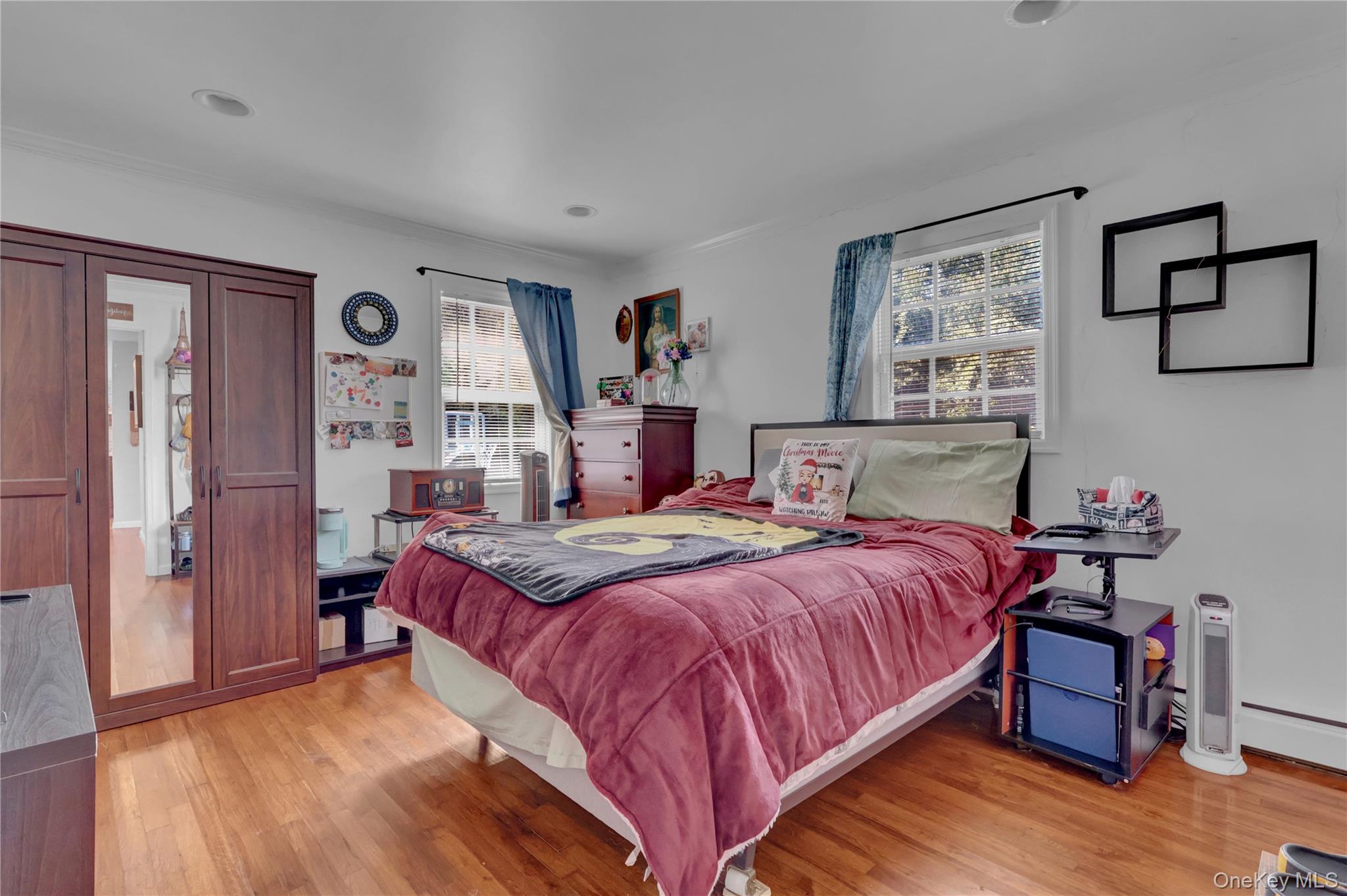 40 Bayview Drive, Oakdale, NY 11769