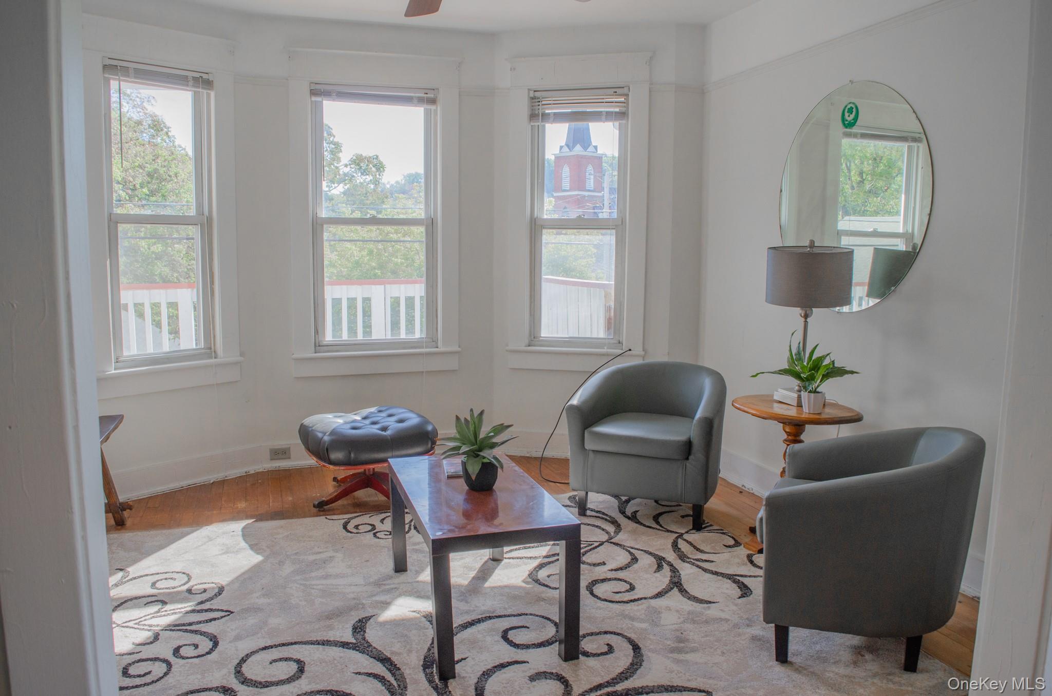 11 Third, Kingston, NY 12401