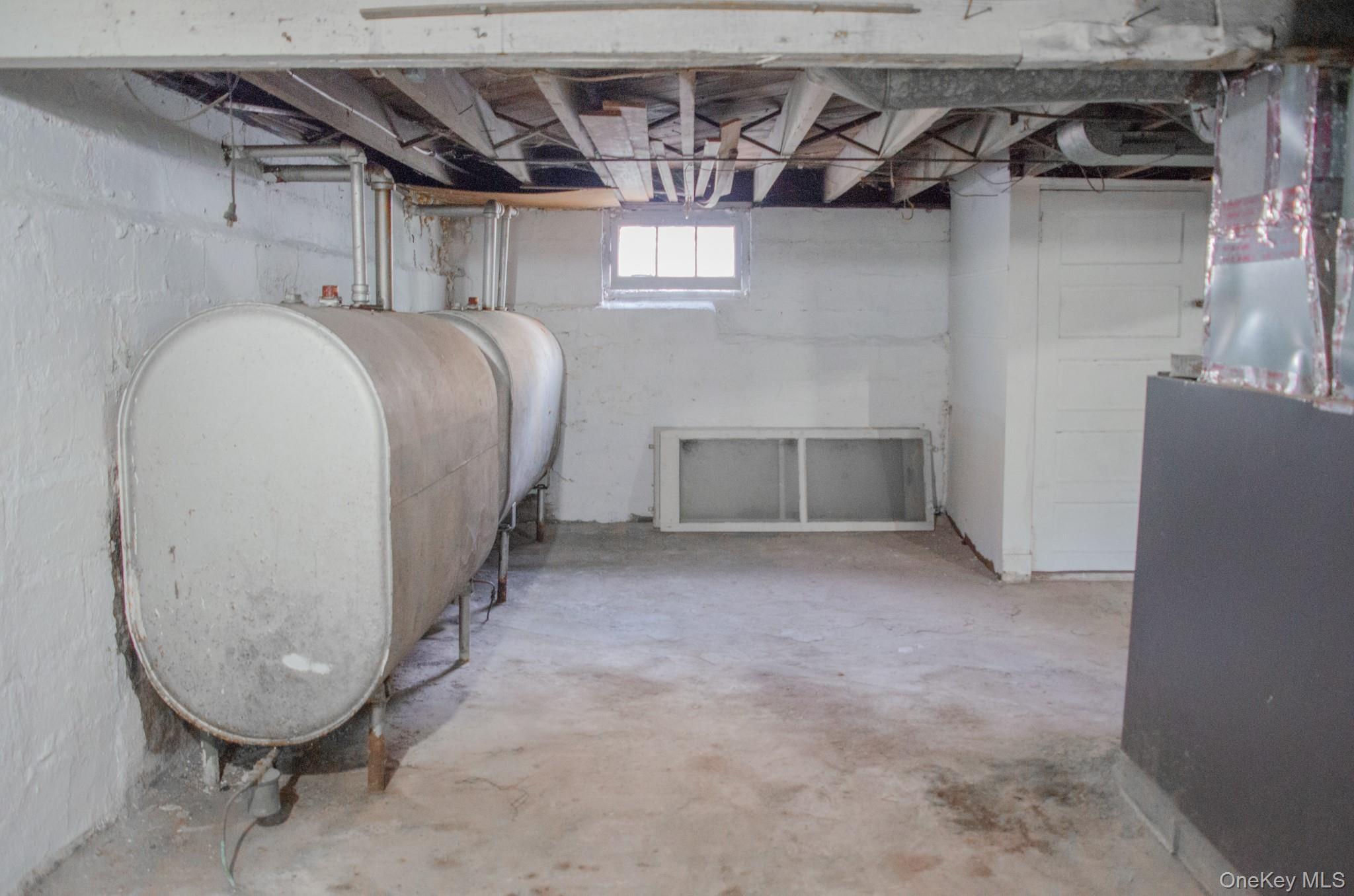 11 Third, Kingston, NY 12401